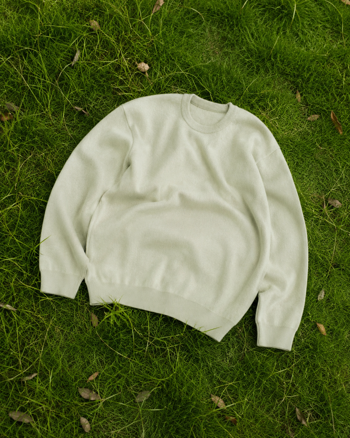 SMALL KNIT SWEATER