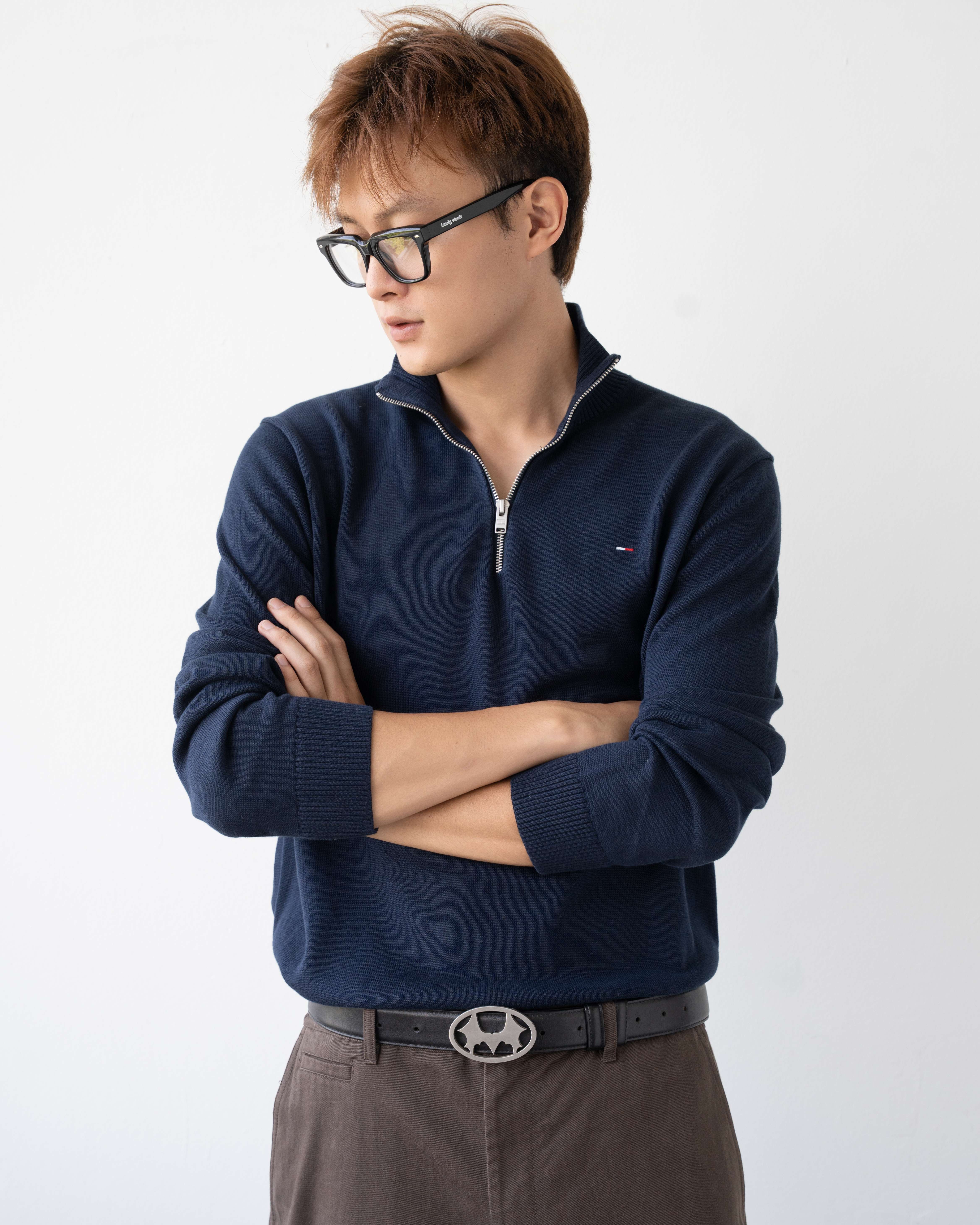 TM ICONIC LOGO HALF ZIP KNI.T