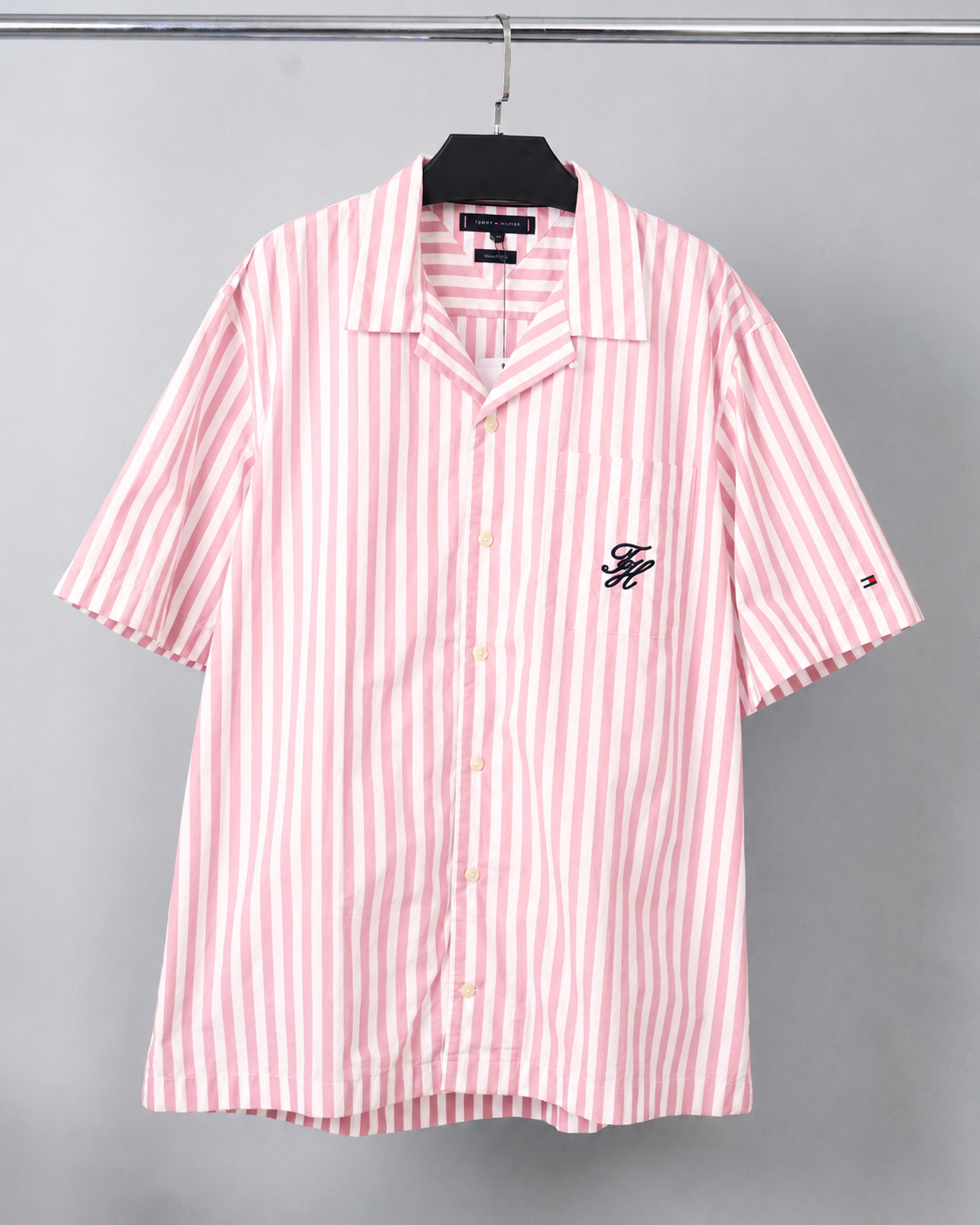TM STRIPED SLEEVE SHIRT 05