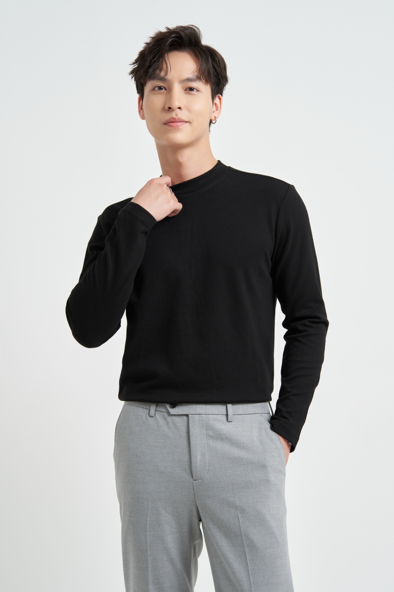 Áo Nỉ Giữ Nhiệt Slim 4054 - Đen - XL