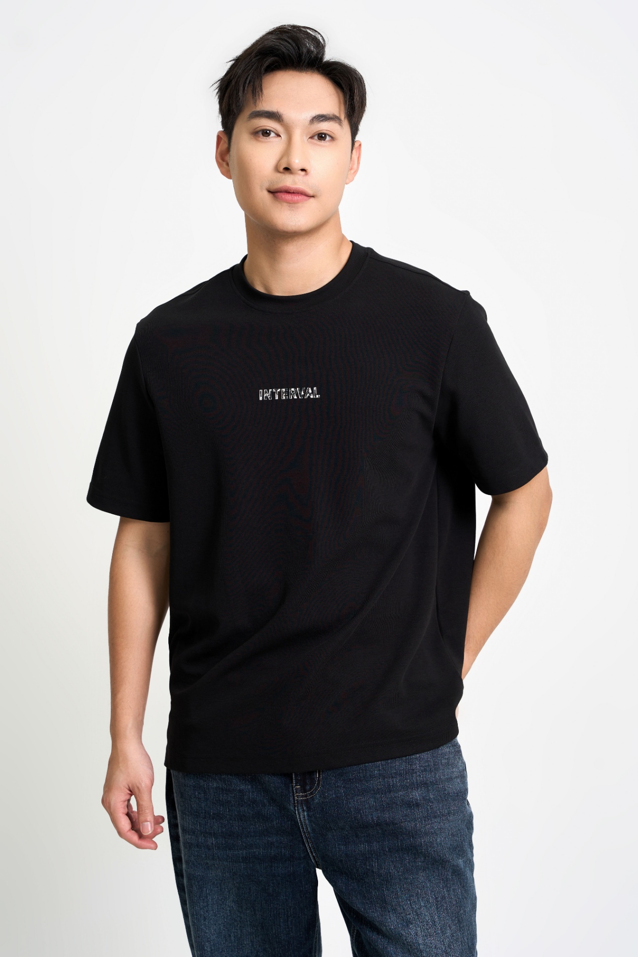 Áo Phông Regular 1367 - Đen - 2XL