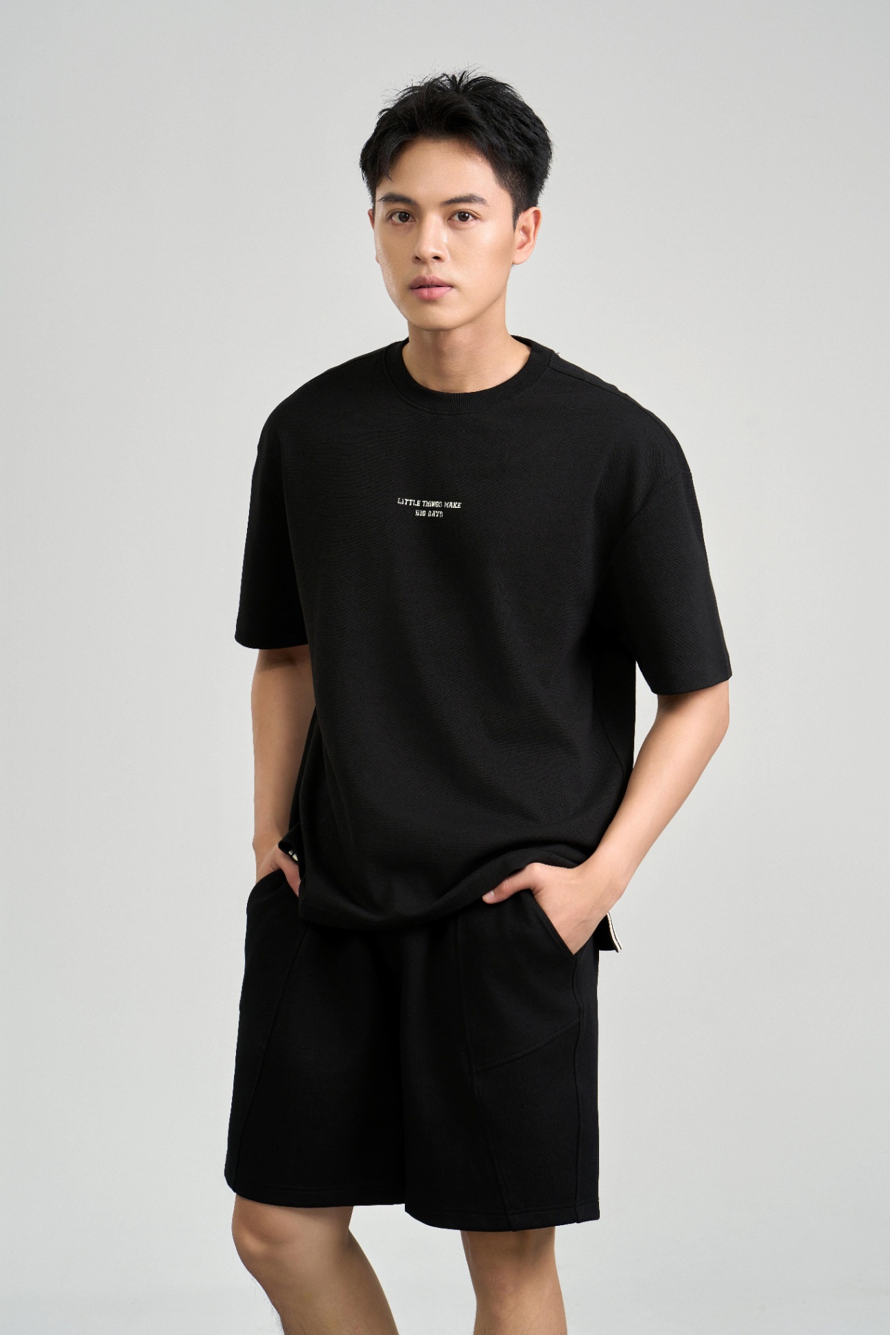 Áo Phông Classic 1342 - Đen - 2XL