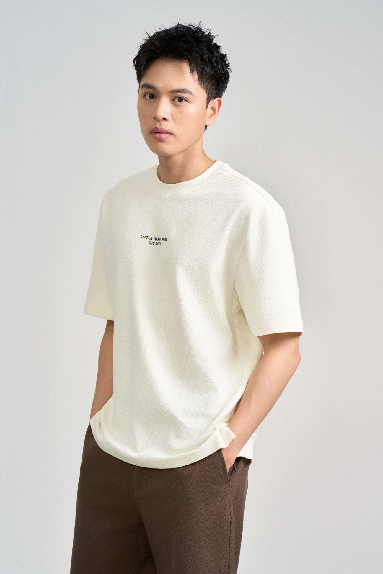 Áo Phông Classic 1342 - Be - 2XL