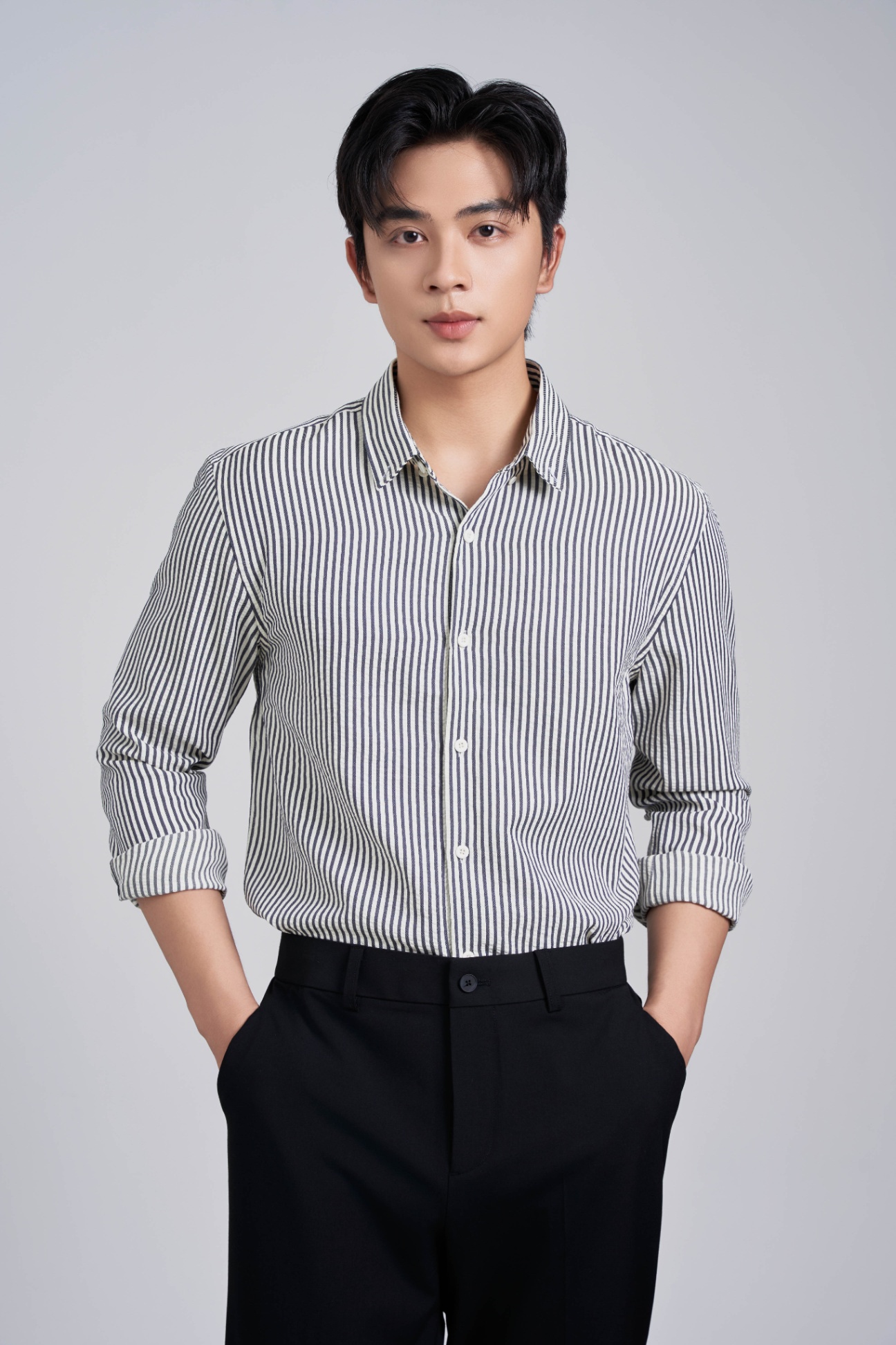 Áo Sơ Mi Kẻ Cổ Đức Dài Tay Slim 3241