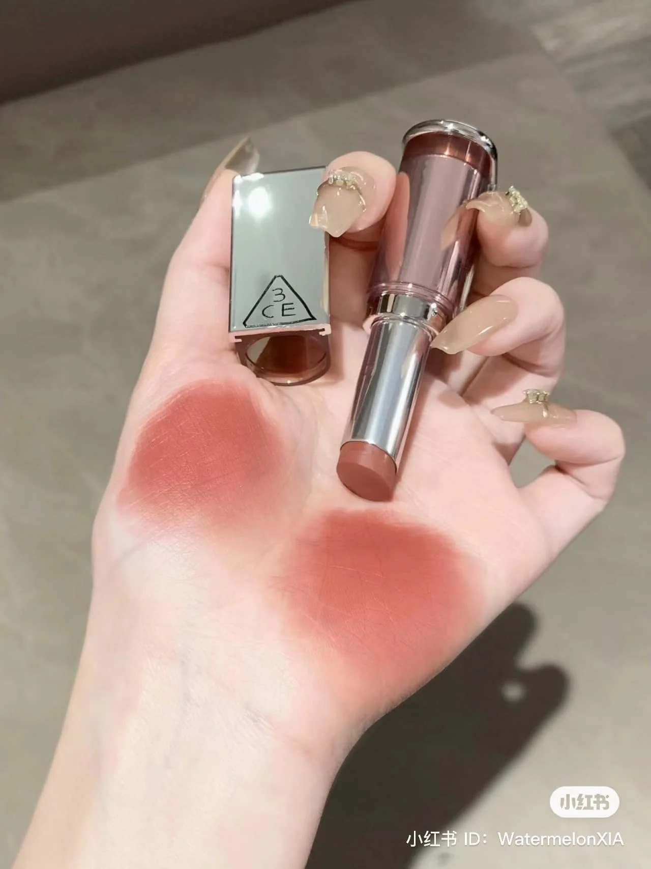 SON THỎI 3CE BLUR MATTE LIPSTICK