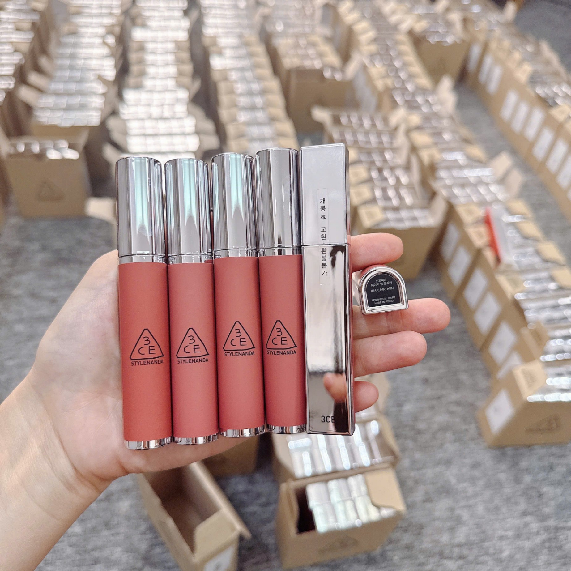 Son Kem Bùn 3Ce Hazy Lip Clay #Mauvrown