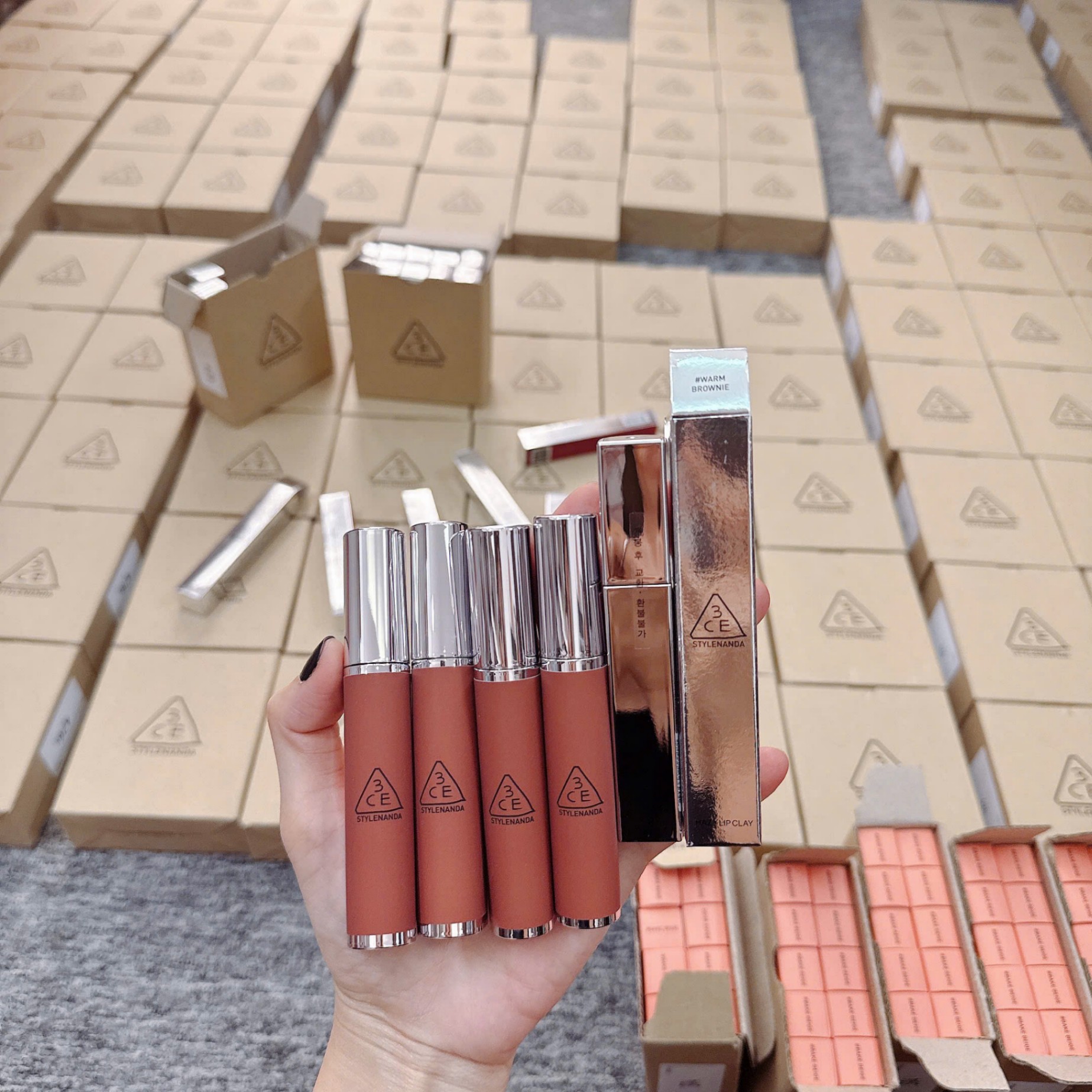 Son Kem Bùn 3Ce Hazy Lip Clay #Warm Brownie