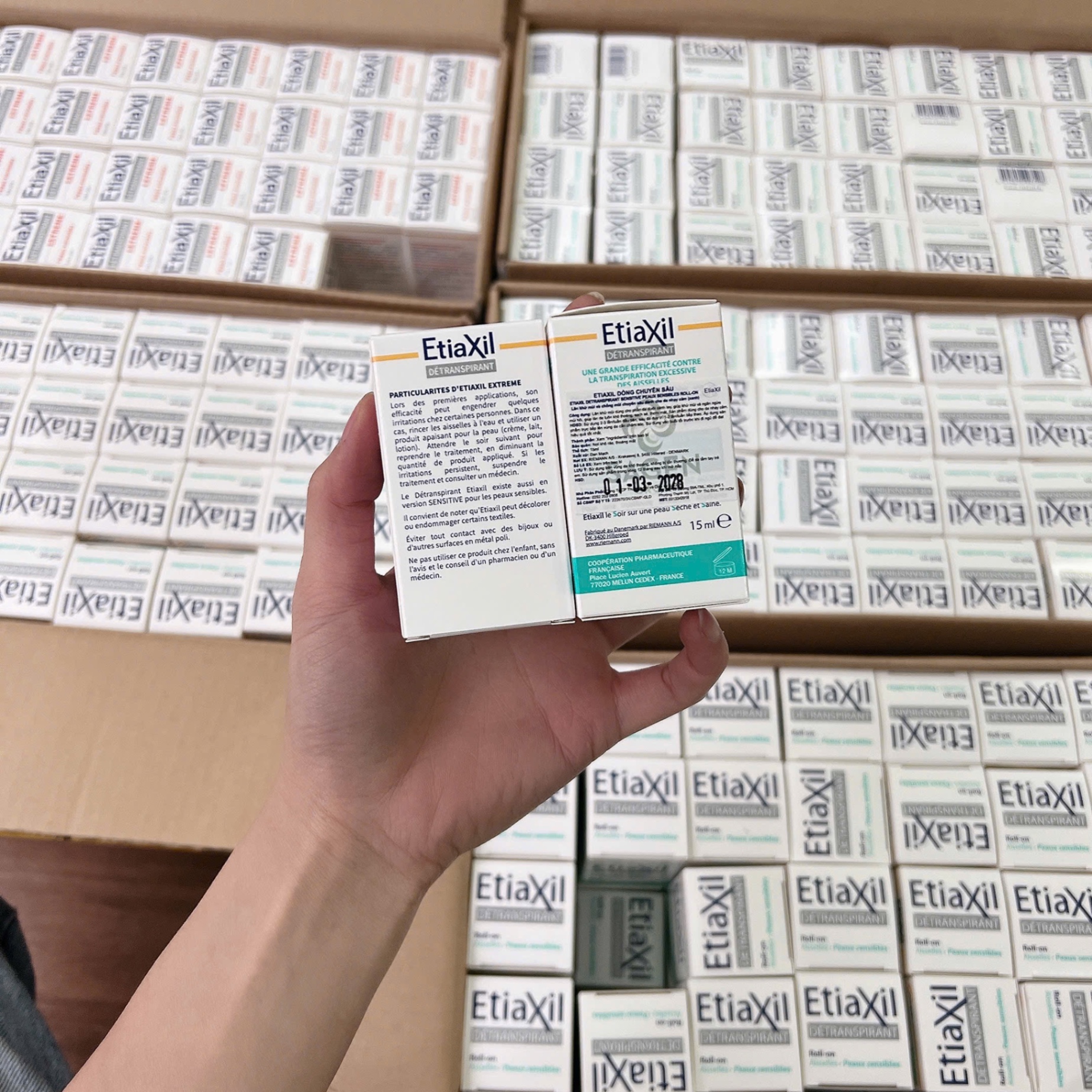 Lăn nách etiaxil Pháp - Xanh cho da nhạy cảm
