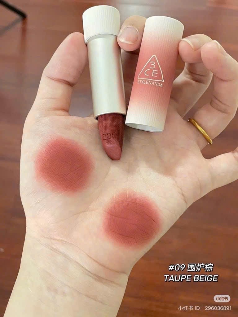 Son Thỏi Mềm Môi 3Ce Cashmere Hug Lipstick #09 Taupe Beige