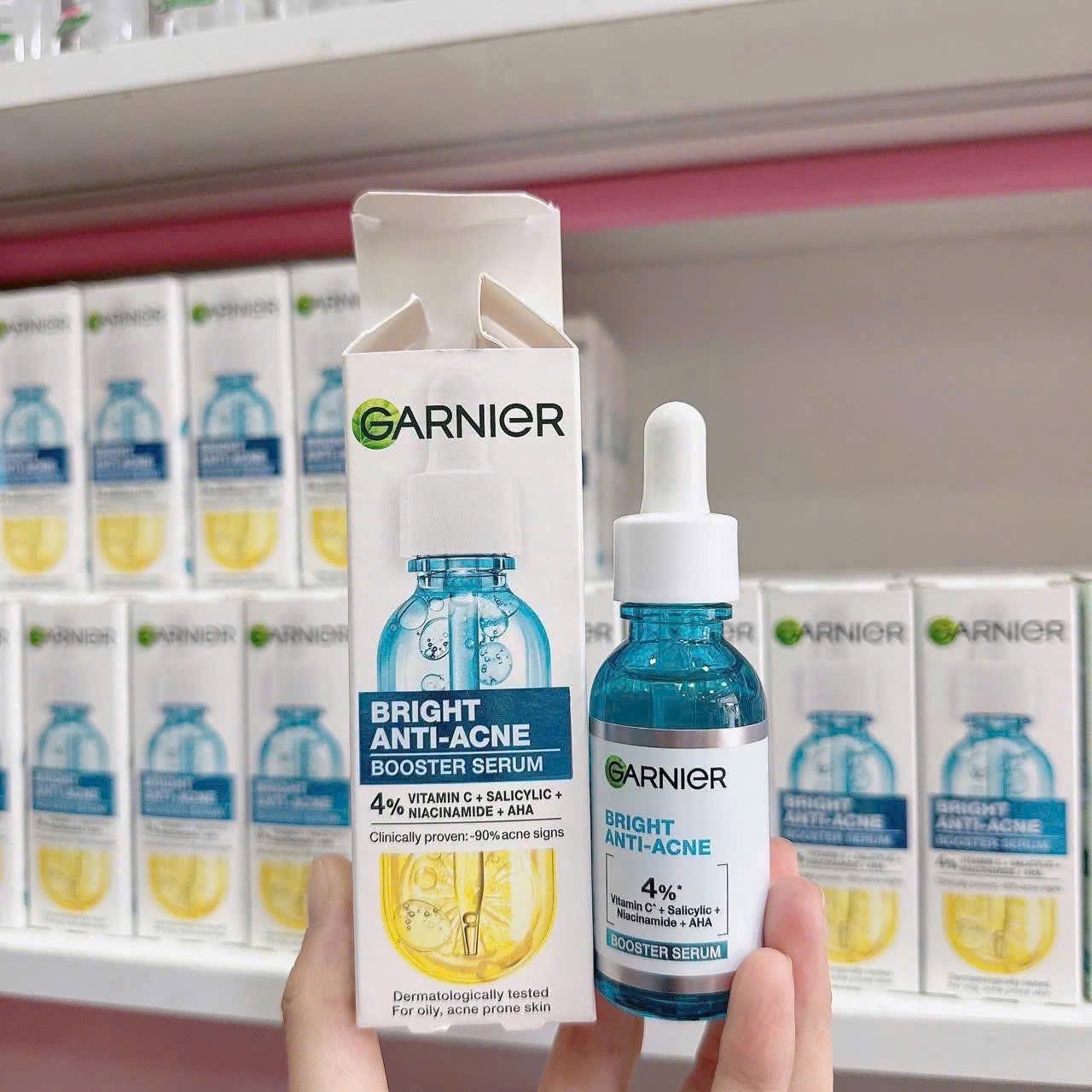 Serum Garnier Bright Complete Anti-Acnes Booster 4% 30ml