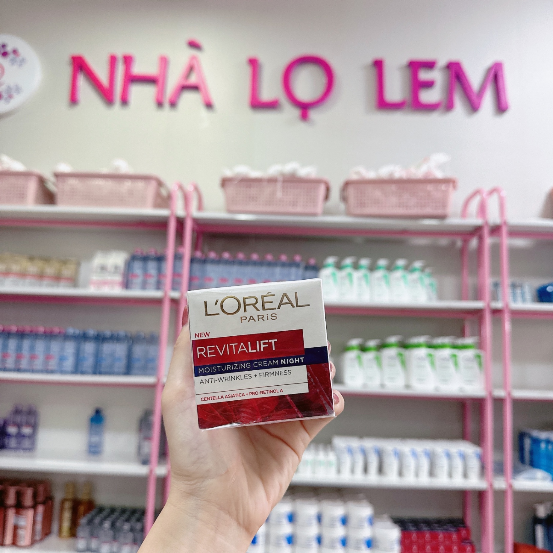 Kem Dưỡng Loreal Revitalift Moisturizing Cream Night 50ml