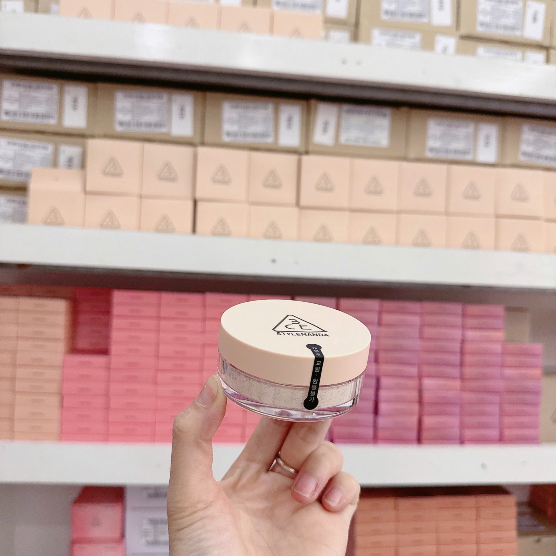 Phấn Phủ 3Ce Natural Finish Loose Powder #001