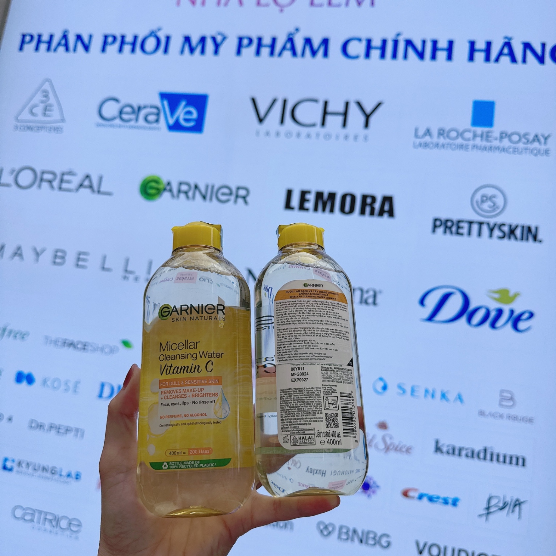 Tẩy Trang Garnier Pháp 400Ml - Vàng Vitamin C ( Hàng Công Ty  )
