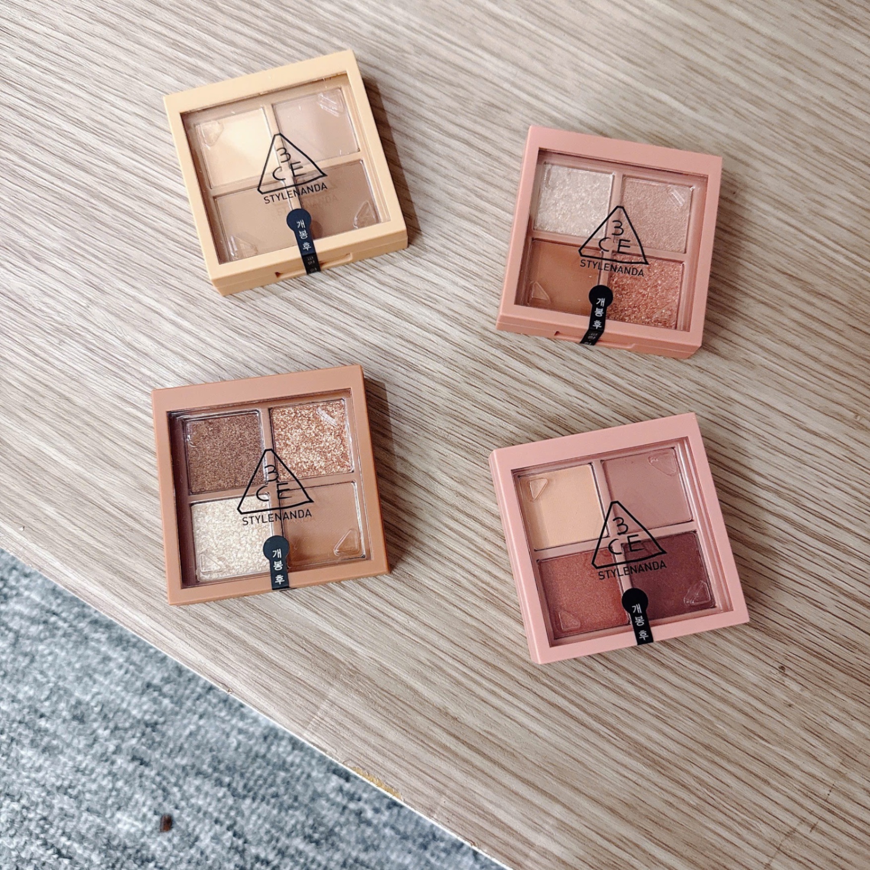Bảng Phấn Mắt 3Ce 4 ô Mini Multi Eye Color Palette #Casual Talk