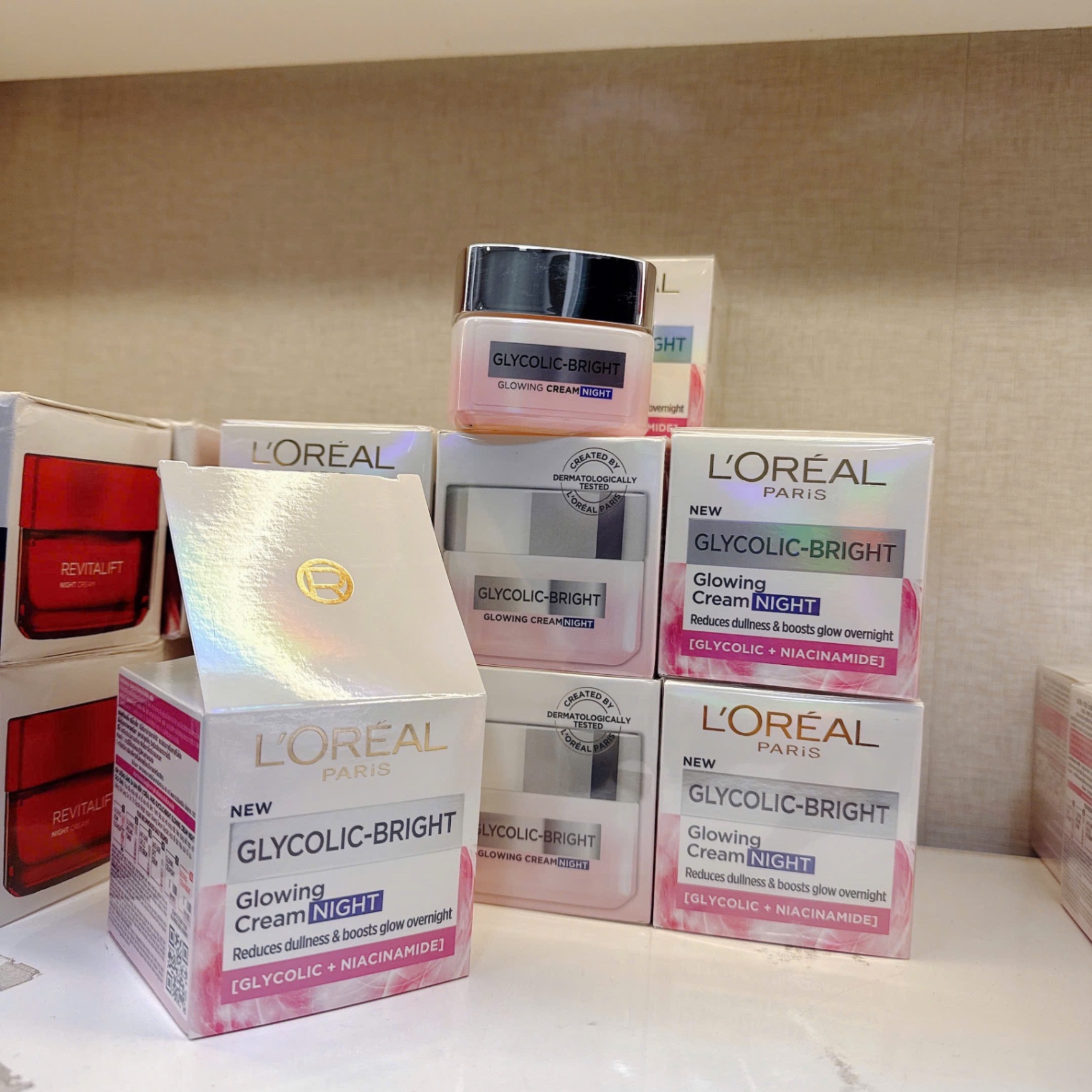 Kem Dưỡng Loreal Glycolic trắng da Ban Đêm