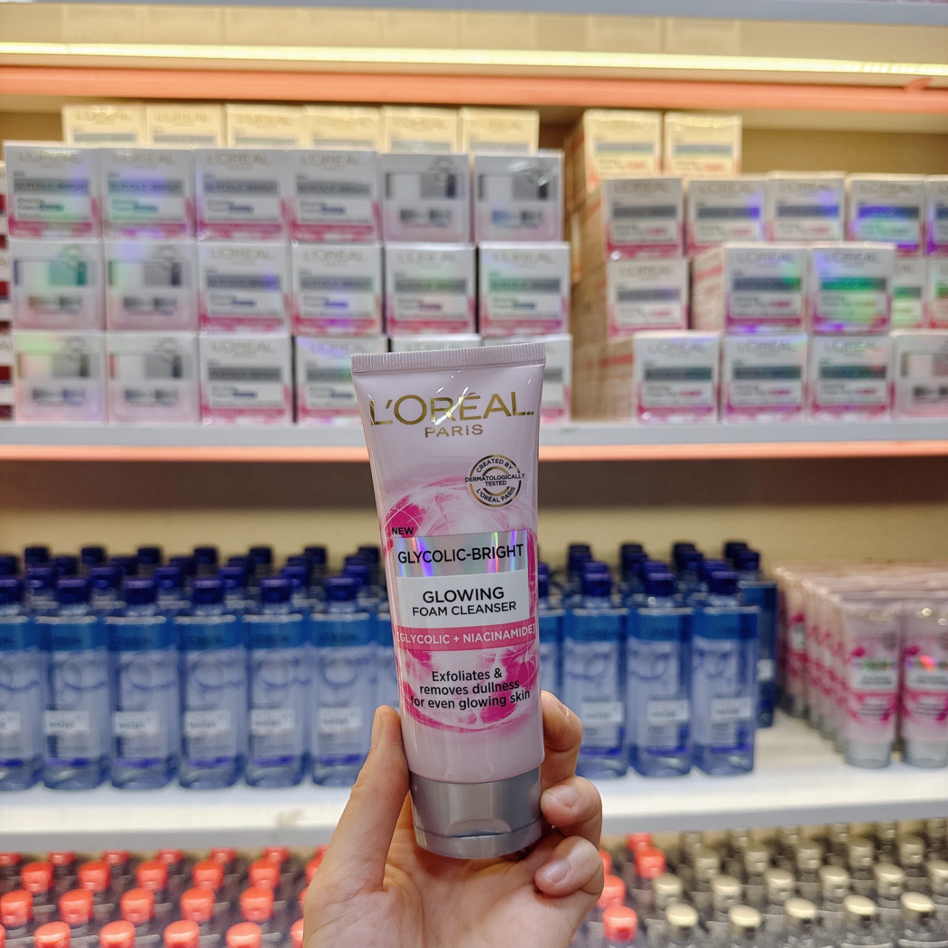 Sữa Rửa Mặt Loreal Glycolic + Niacinamide (Vỏ Hồng) tuýp 100ml