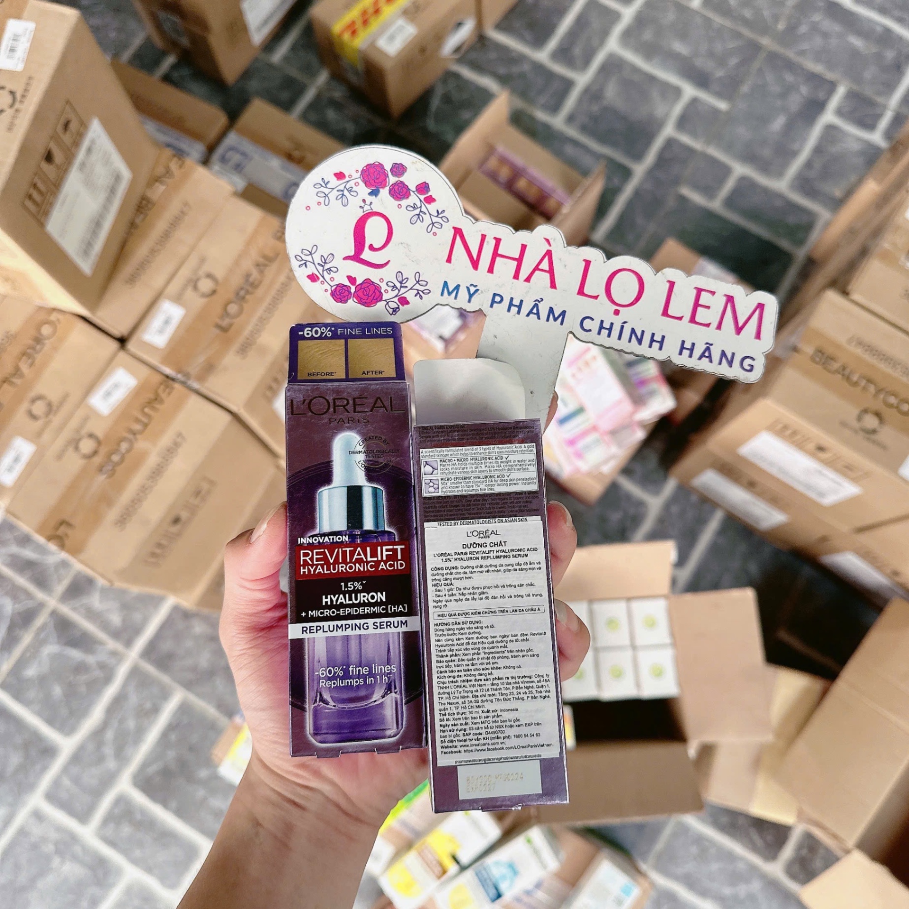 Serum Loreal Cấp Ẩm Sáng Da Revitalift 1.5% Hyaluron