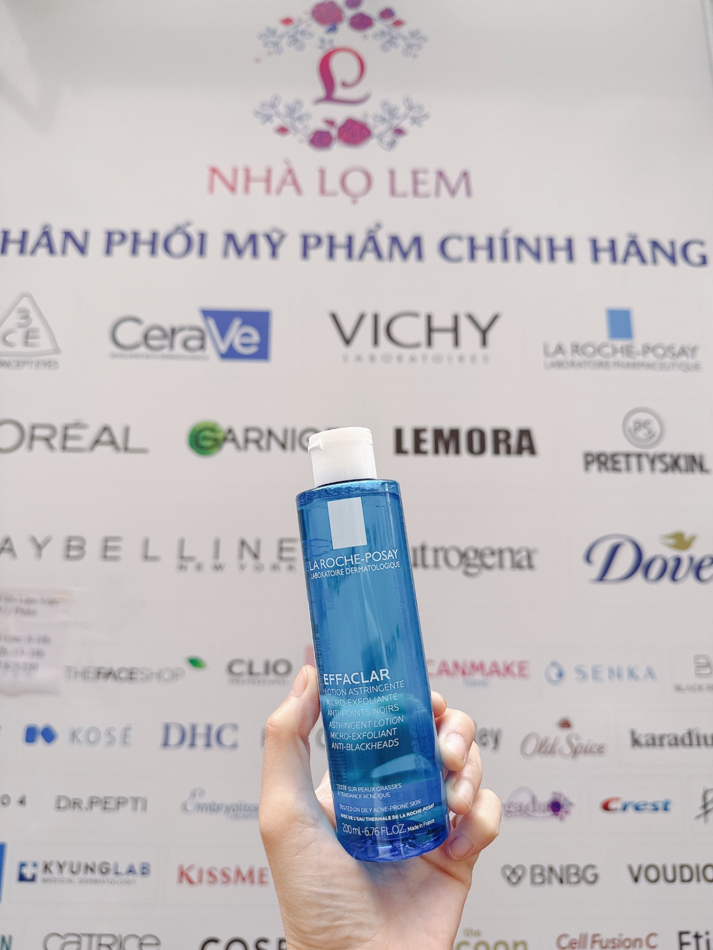 Nước Hoa Hồng La Roche-Posay Da Dầu Mụn 200Ml