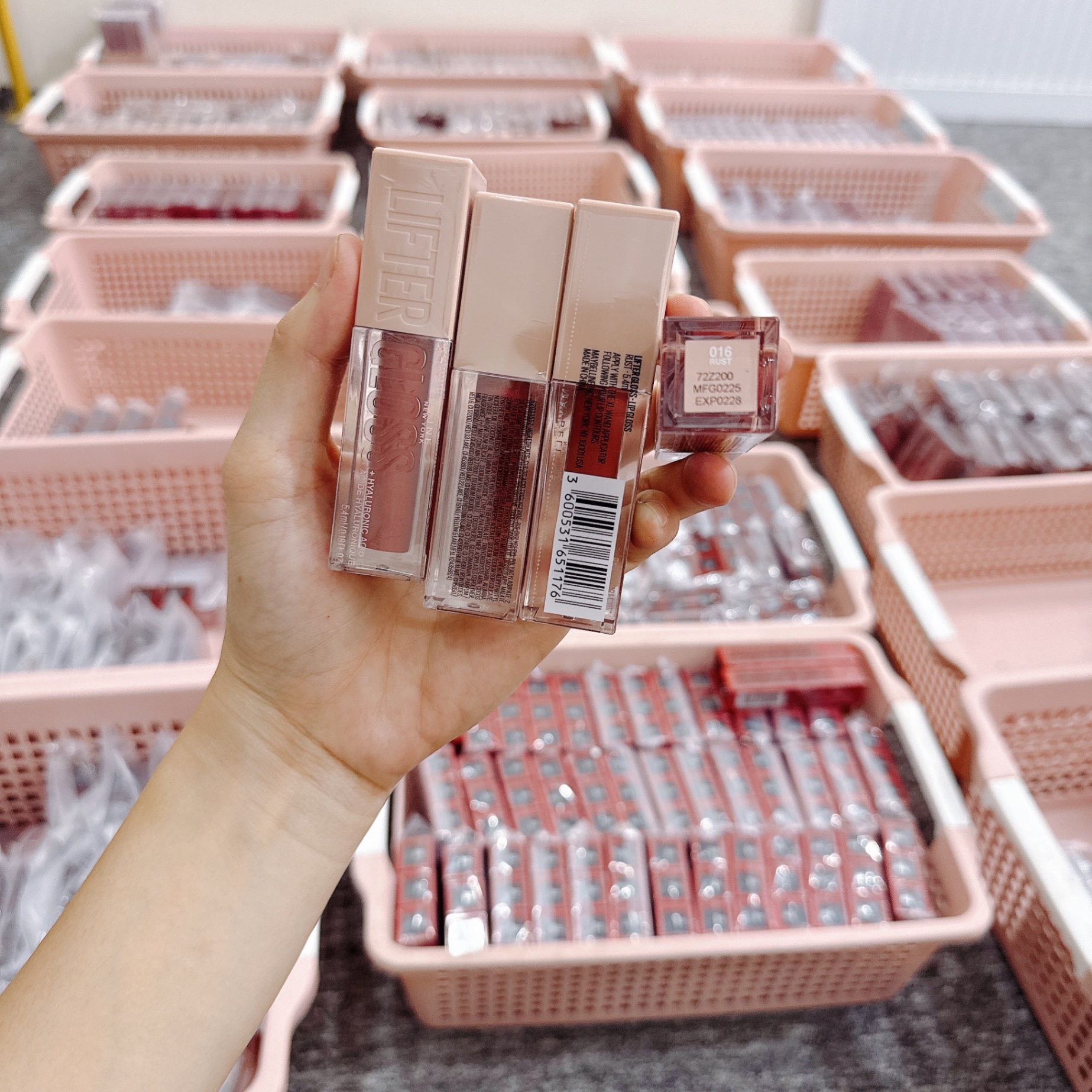 Son Bóng Maybelline Lifter Gloss 5.4ml #016 Rust