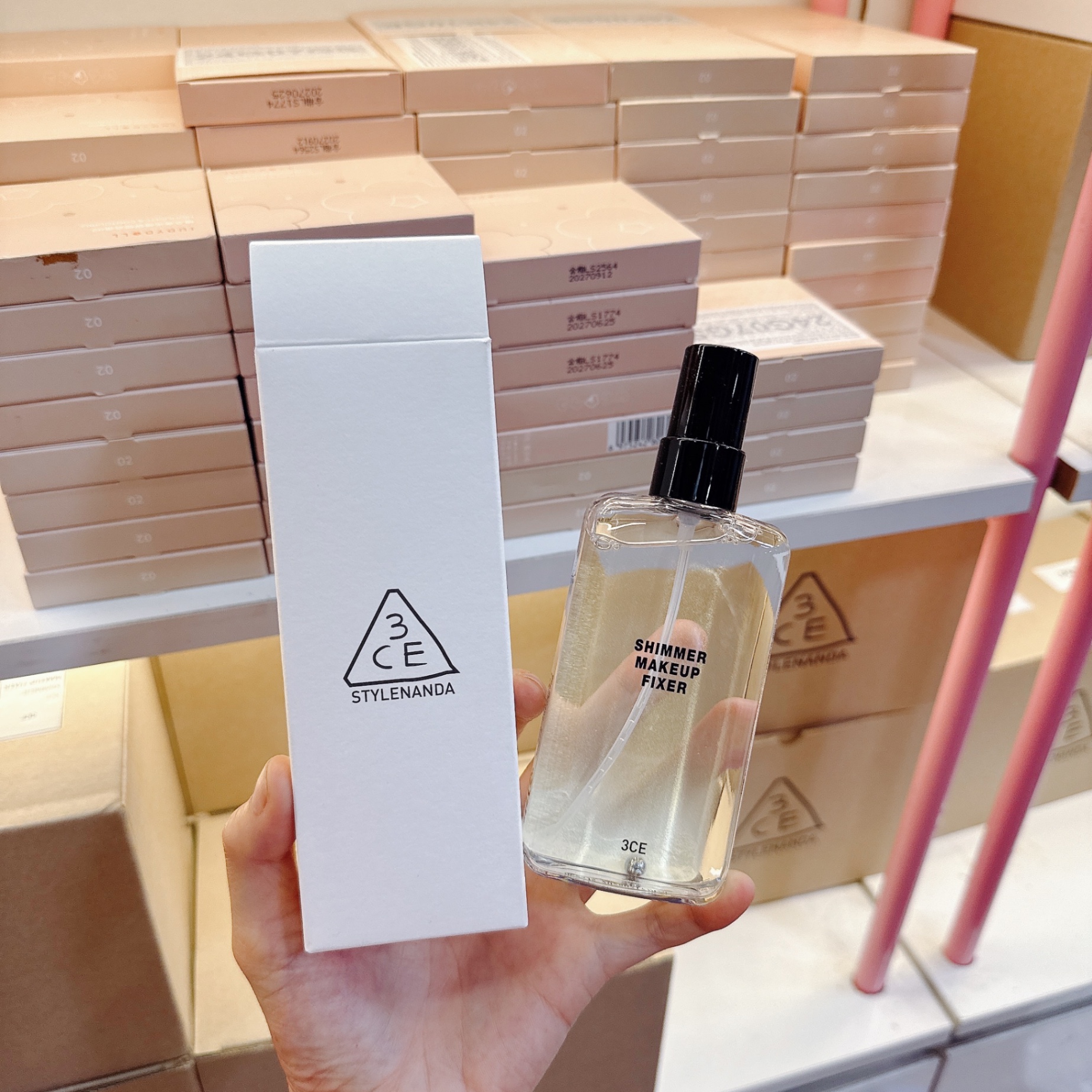 Xịt Khoá Nền 3CE Shimmer Makeup Fixer 95ml
