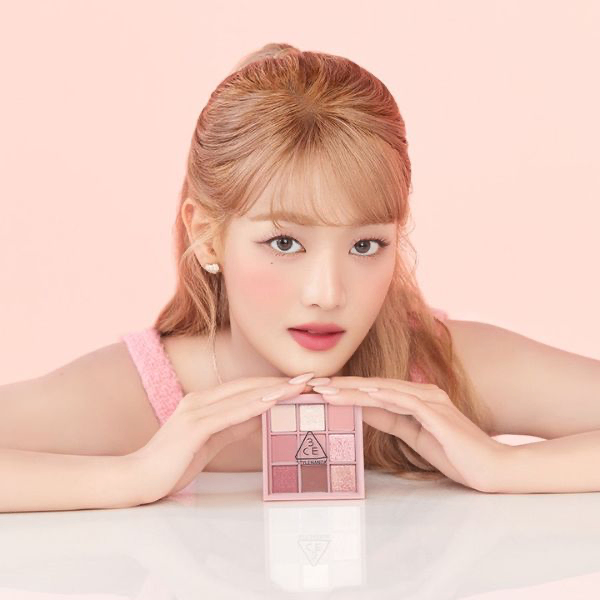 Bảng Phấn Mắt 3Ce 9 Ô Multi Eye Color Palette #Overtake
