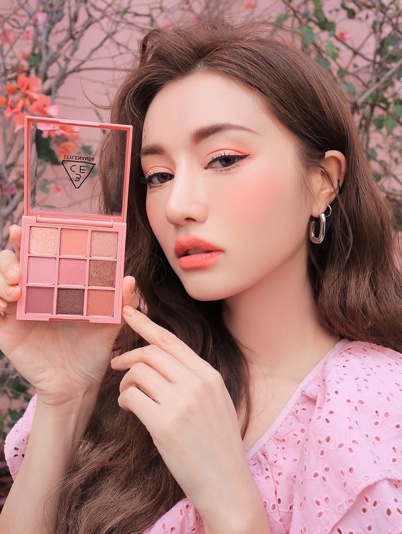 Bảng Phấn Mắt 3Ce 9 Ô Multi Eye Color Palette #Overtake