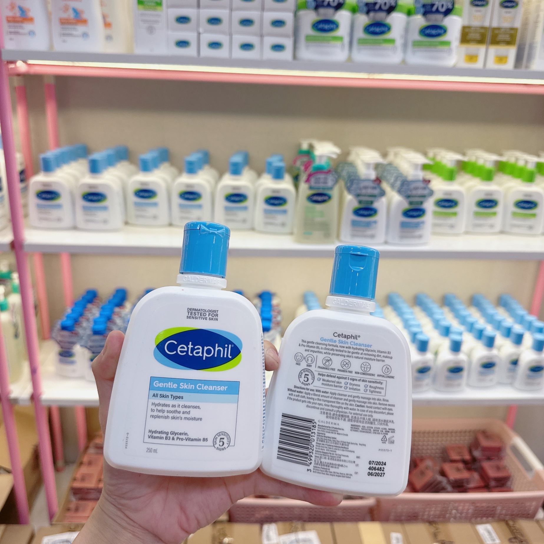 Sữa rửa mặt dịu lành CETAPHIL GENTLE SKIN CLEANSER all skin types cho mọi loại da nhạy cảm 250ml