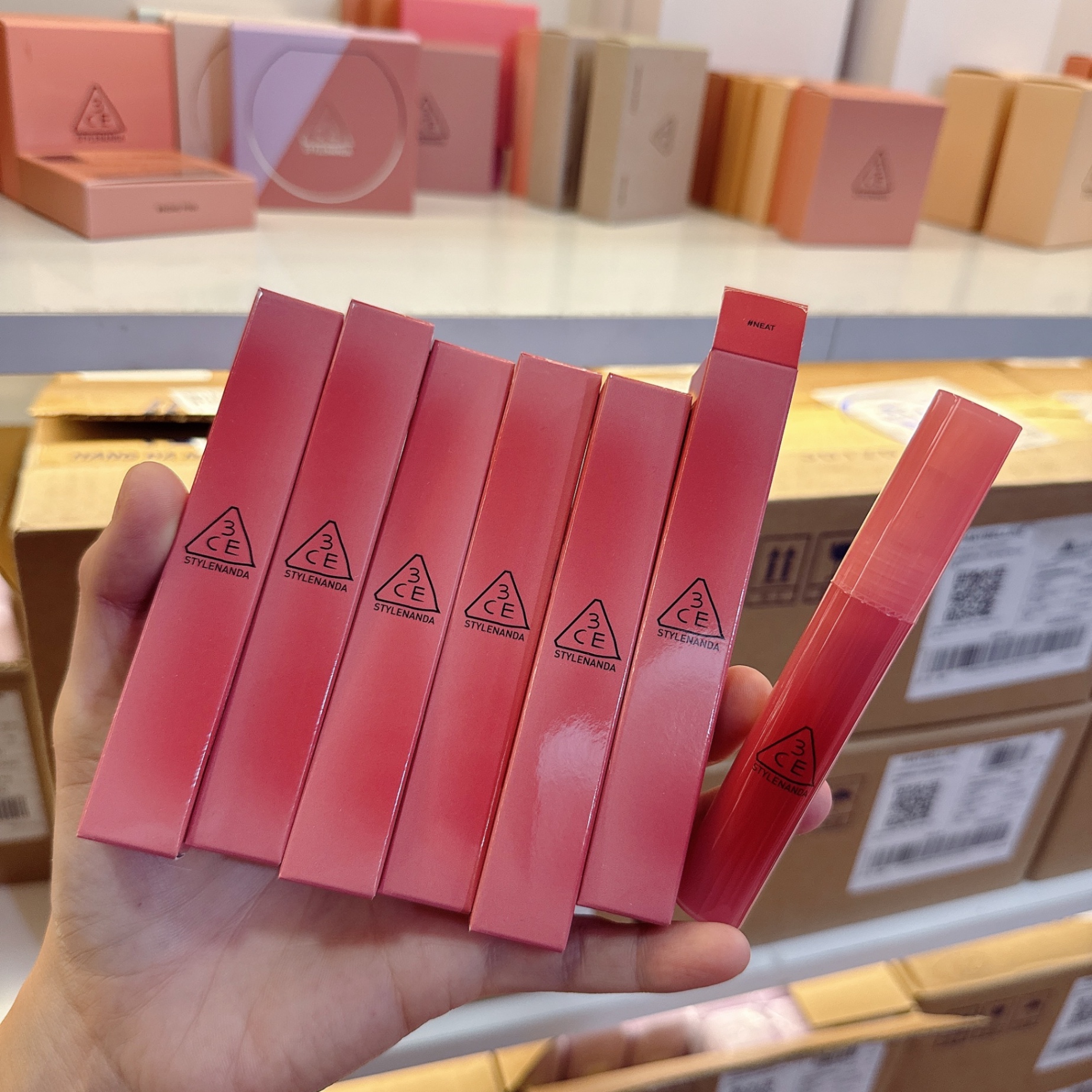 Son Bóng Dạng Gel 3CE Drop Glow Gel #Neat