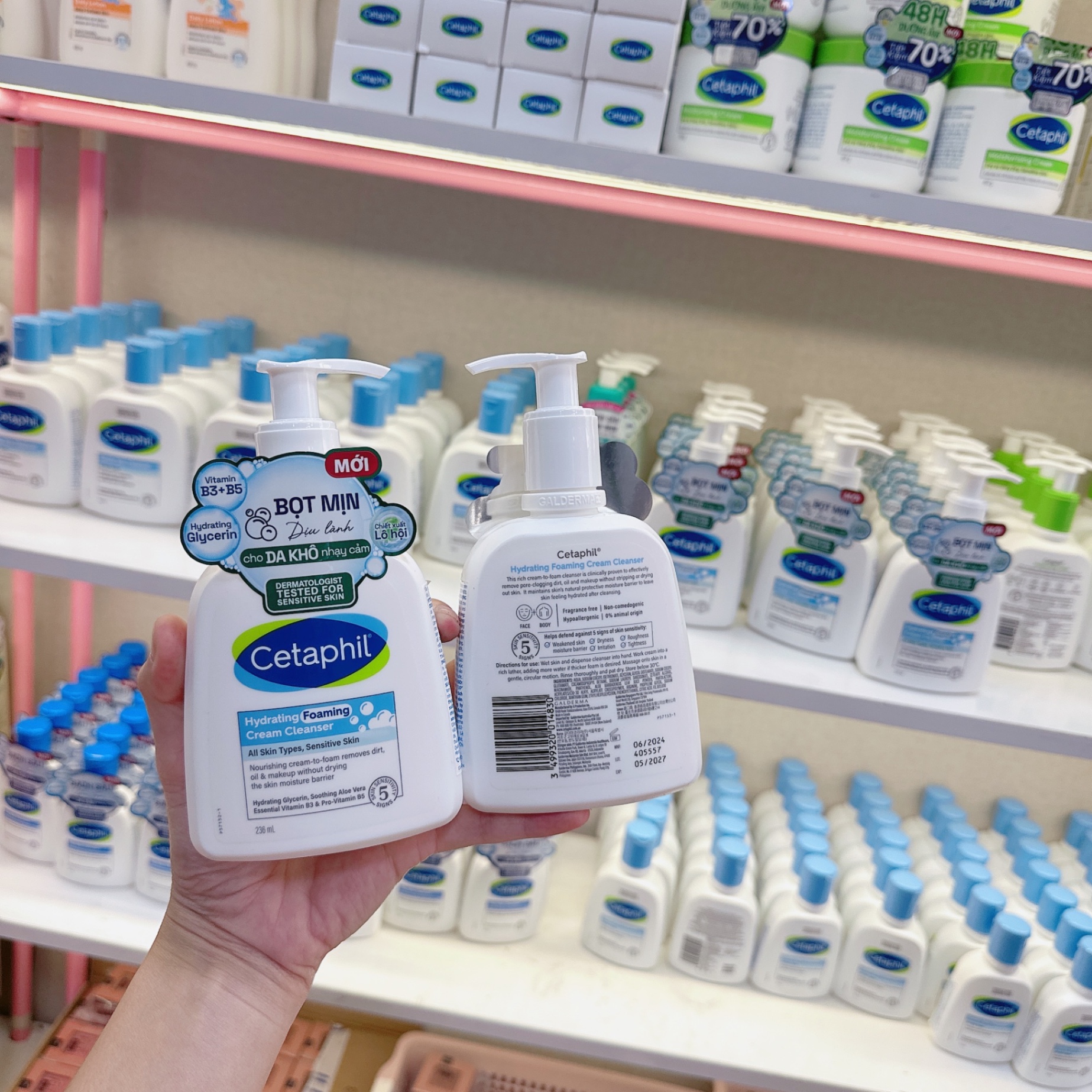Sữa rửa mặt tạo bọt mịn dịu lành CETAPHIL HYDRATING FOAMING CREAM CLEANSER cho da thường đến da khô da nhạy cảm 236ml