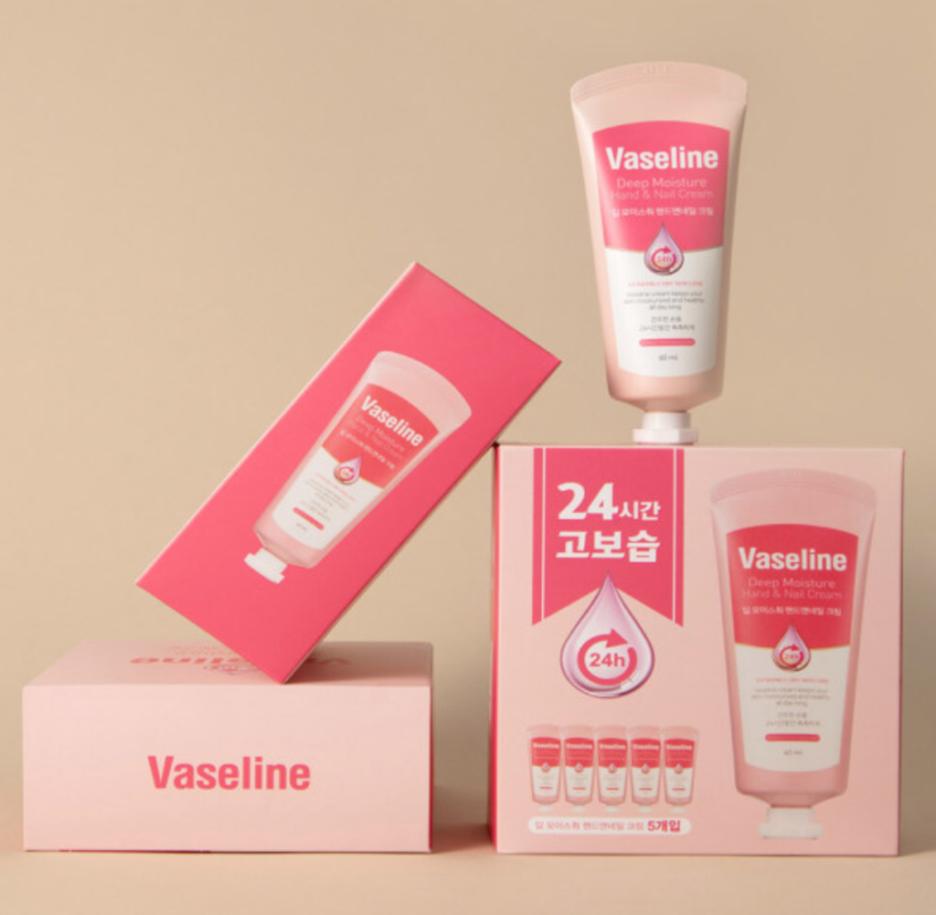 kem dưỡng tay và móng vaseline