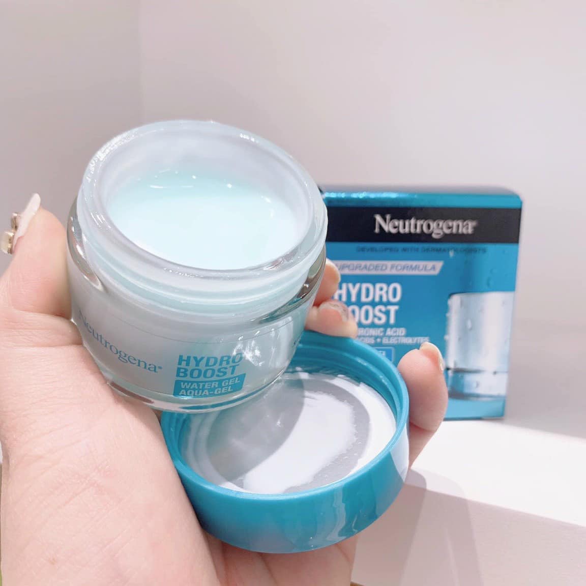 KEM DƯỠNG NEUTROGENA AQUA GEL/ WATER GEL 50G PHÁP