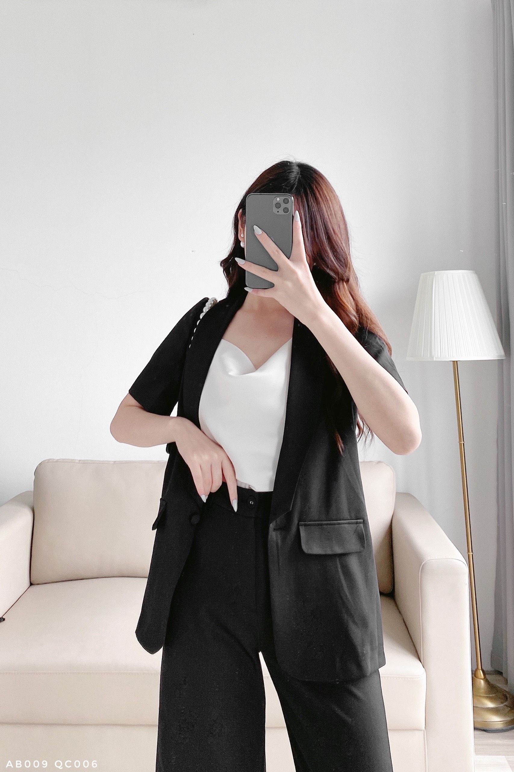 Áo blazer tay cộc bồng trẻ trung