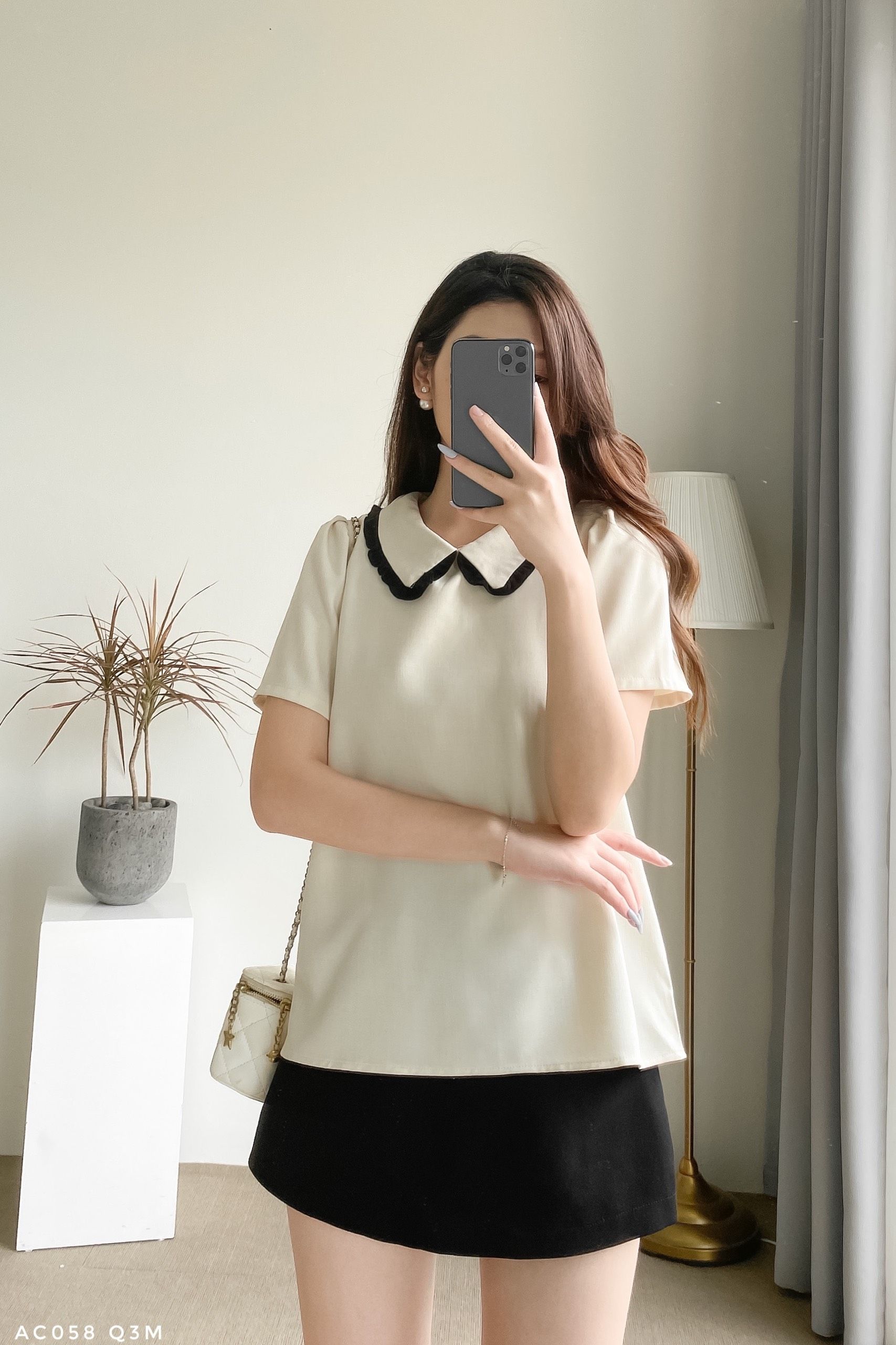 Áo croptop cổ phối bèo tiểu thư