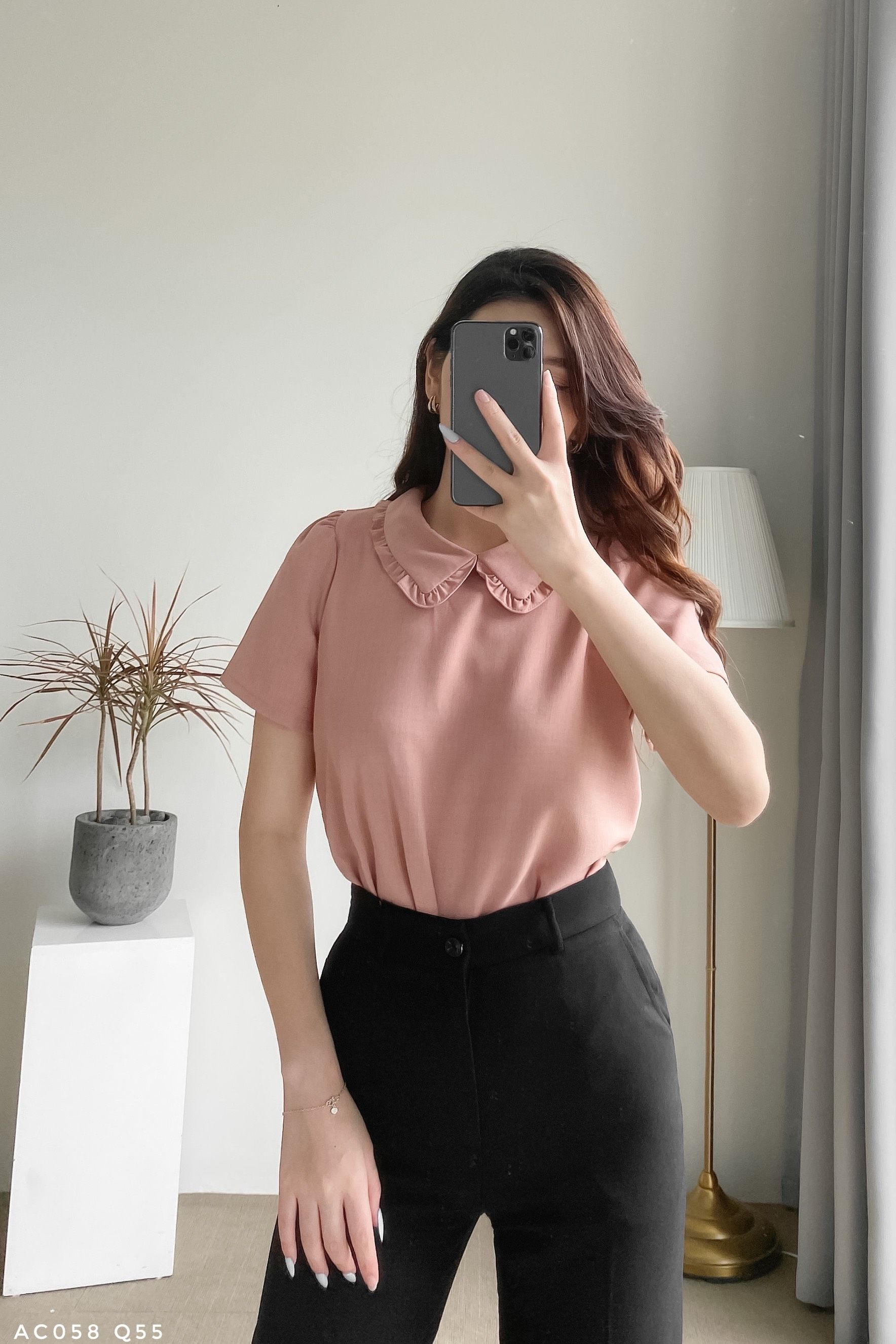 Áo croptop cổ phối bèo tiểu thư