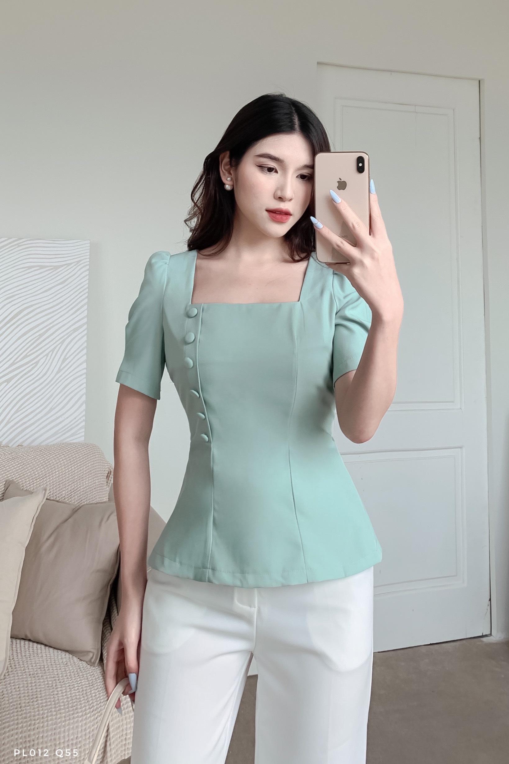 Áo peplum phối cúc bọc sang chảnh