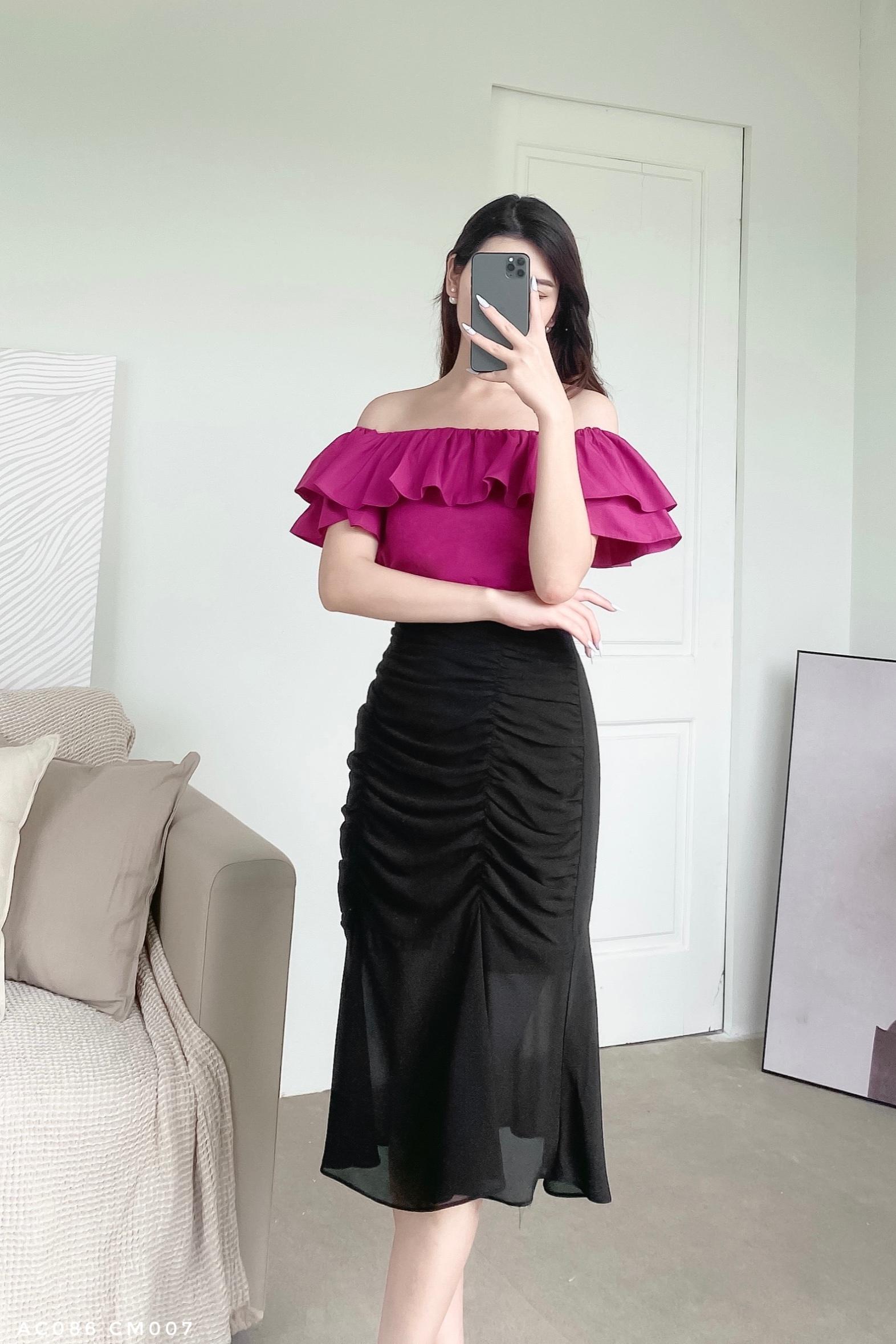 Áo croptop trễ vai tiểu thư