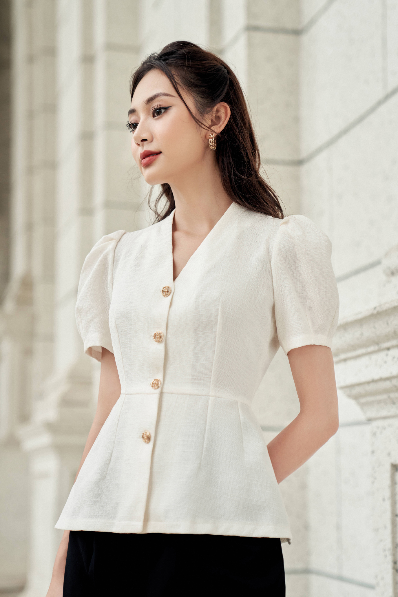 Áo peplum phối đai bọc thanh lịch