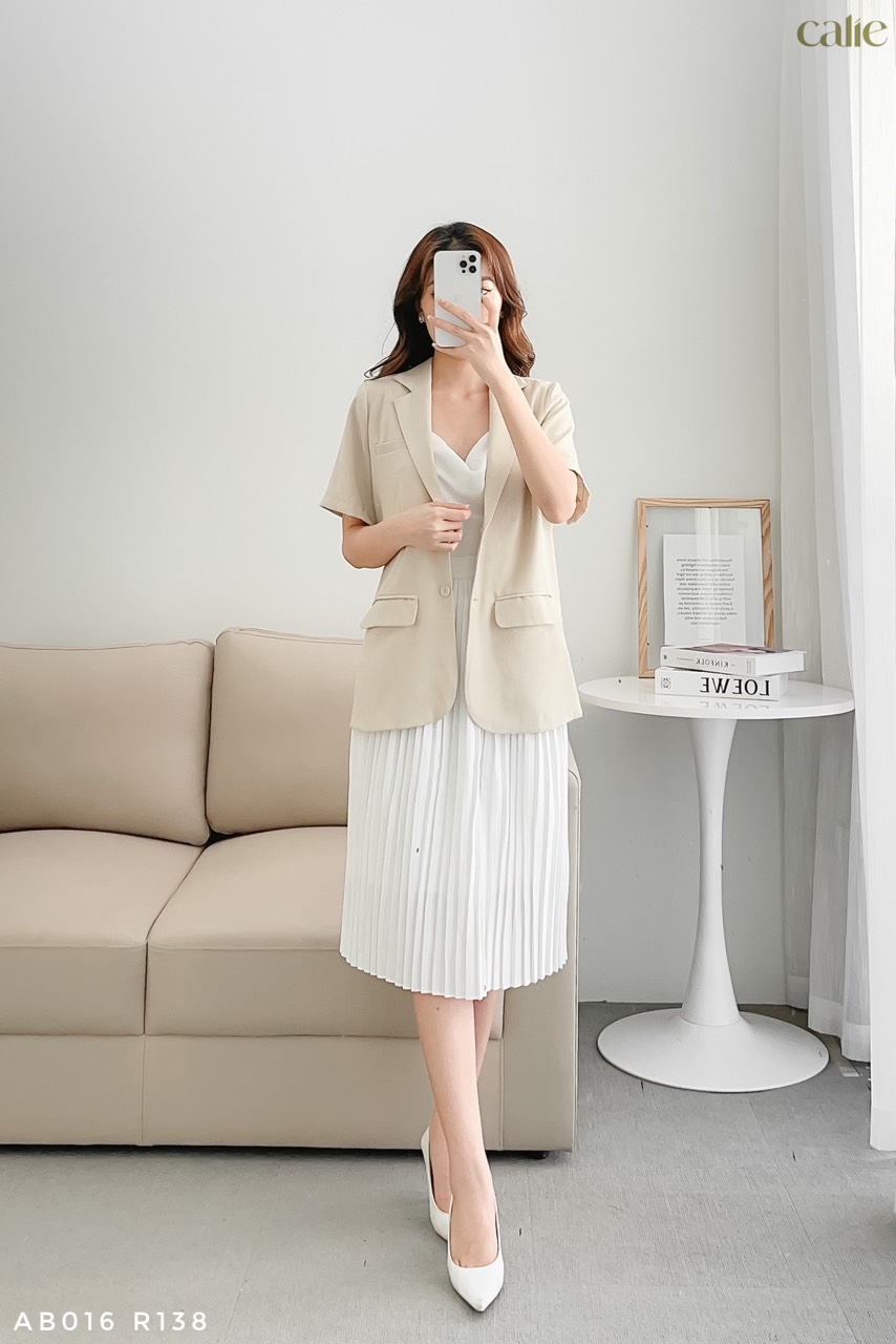 Áo blazer basic cộc tay trẻ trung