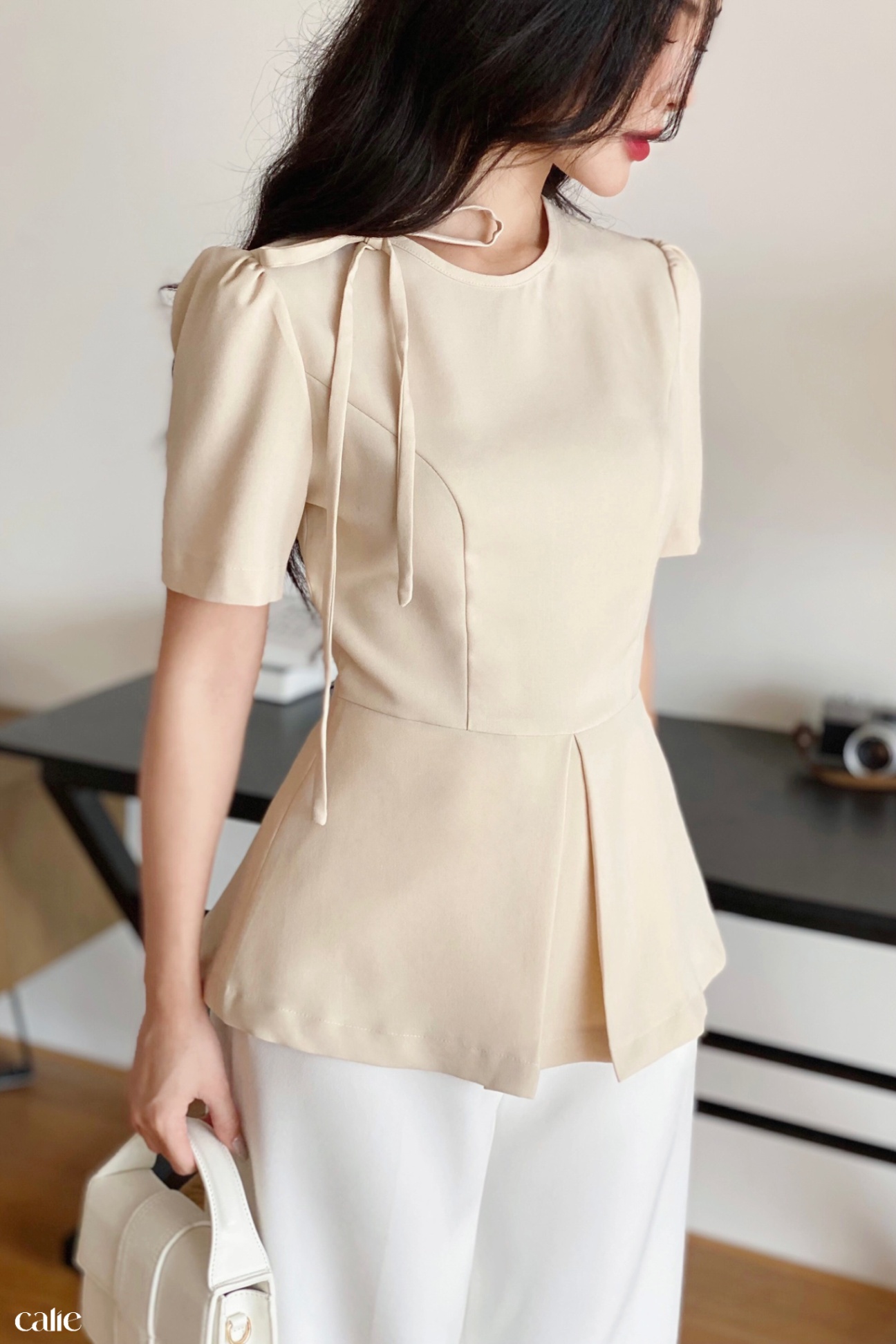 Áo peplum cổ đính nơ ly súp eo