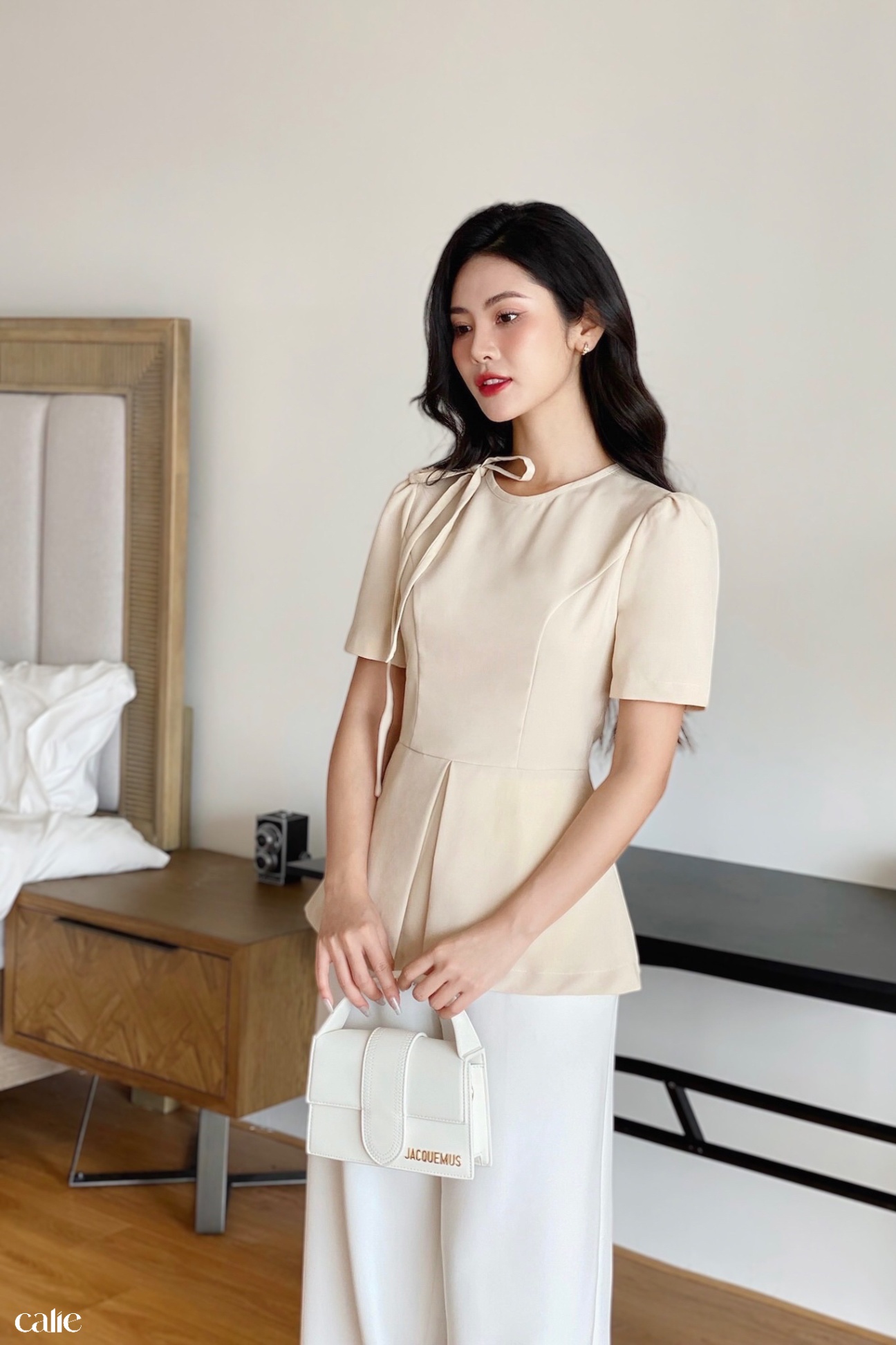 Áo peplum cổ đính nơ ly súp eo