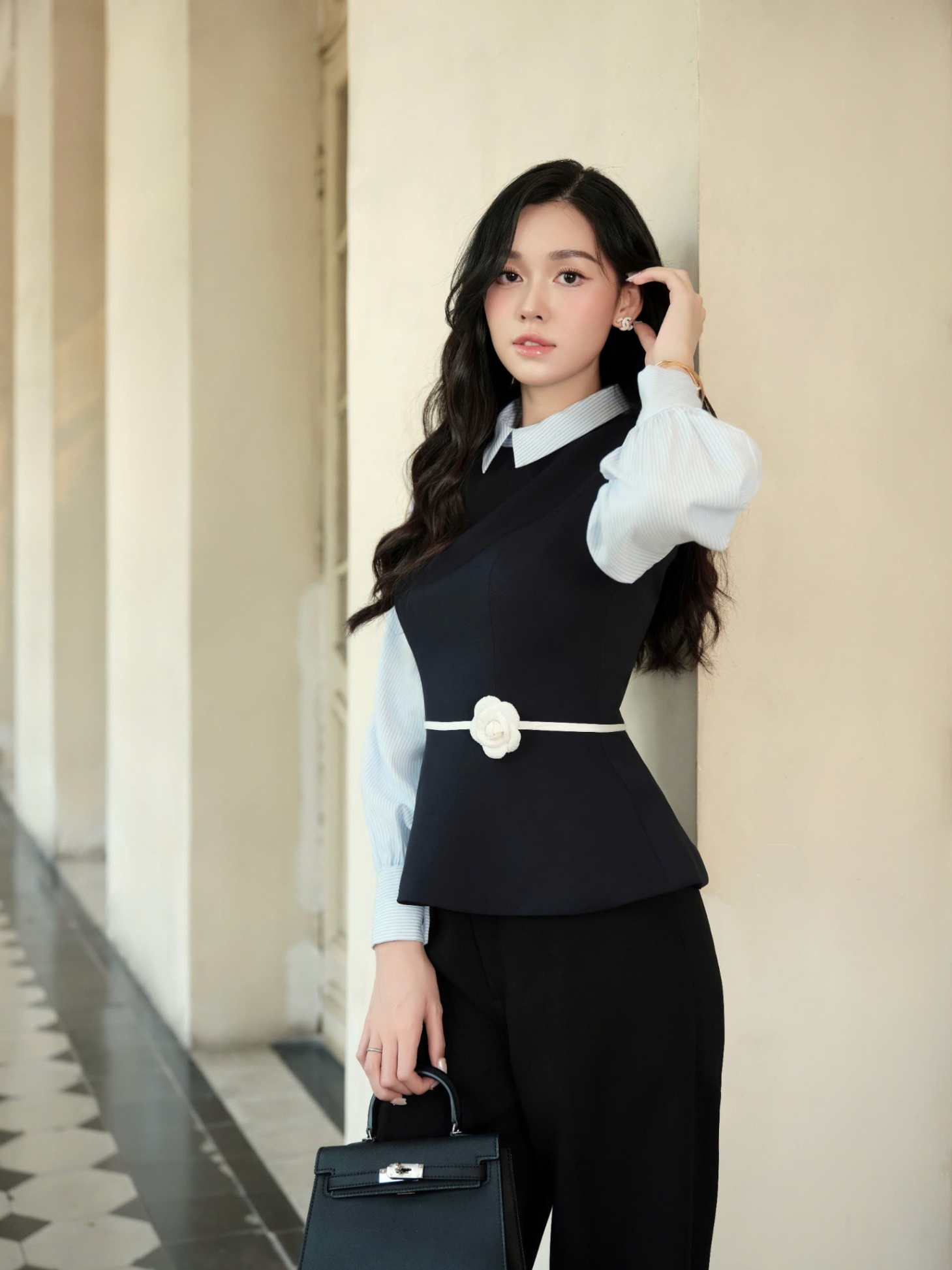 Áo peplum cổ phối đai eo hoa trà