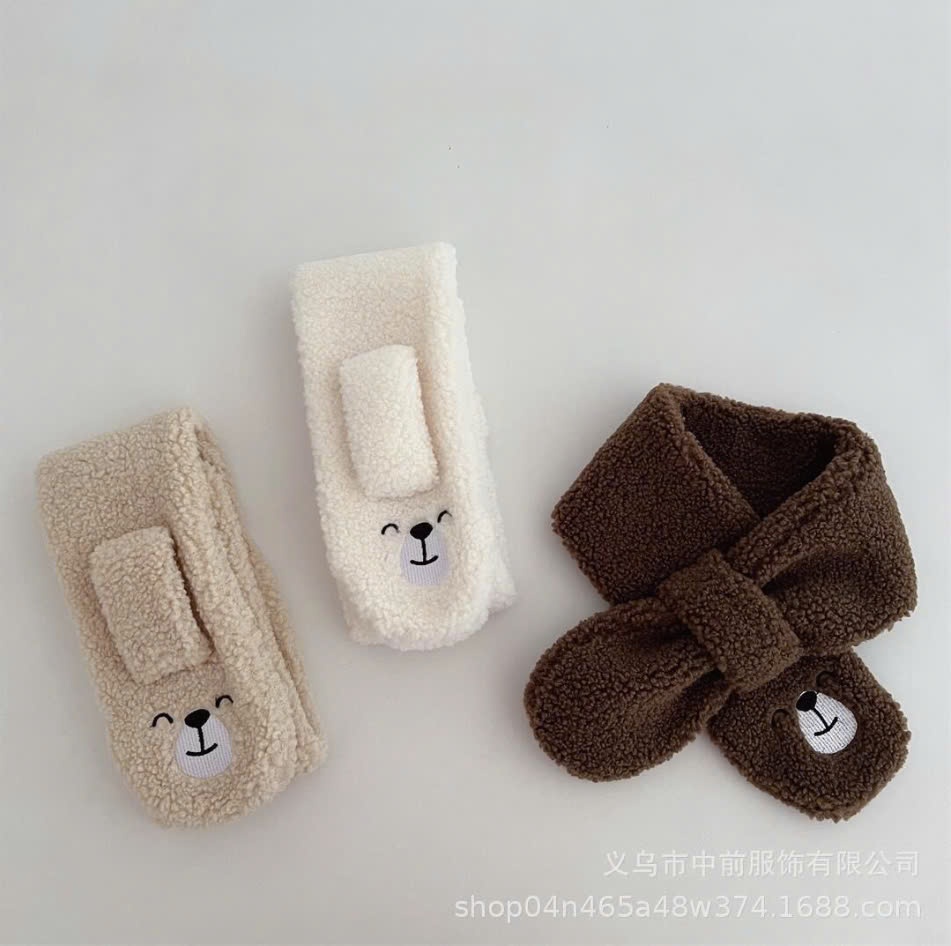 Set khăn +găng tay lông cừu thêu gấu