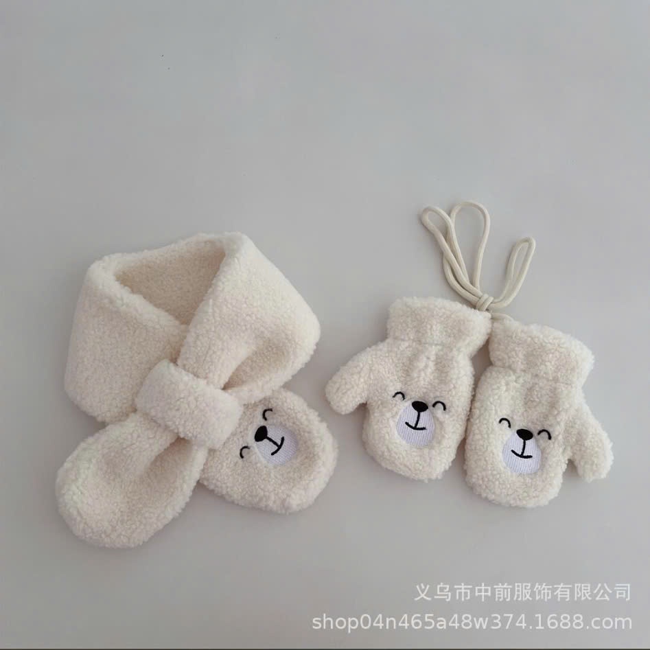 Set khăn +găng tay lông cừu thêu gấu