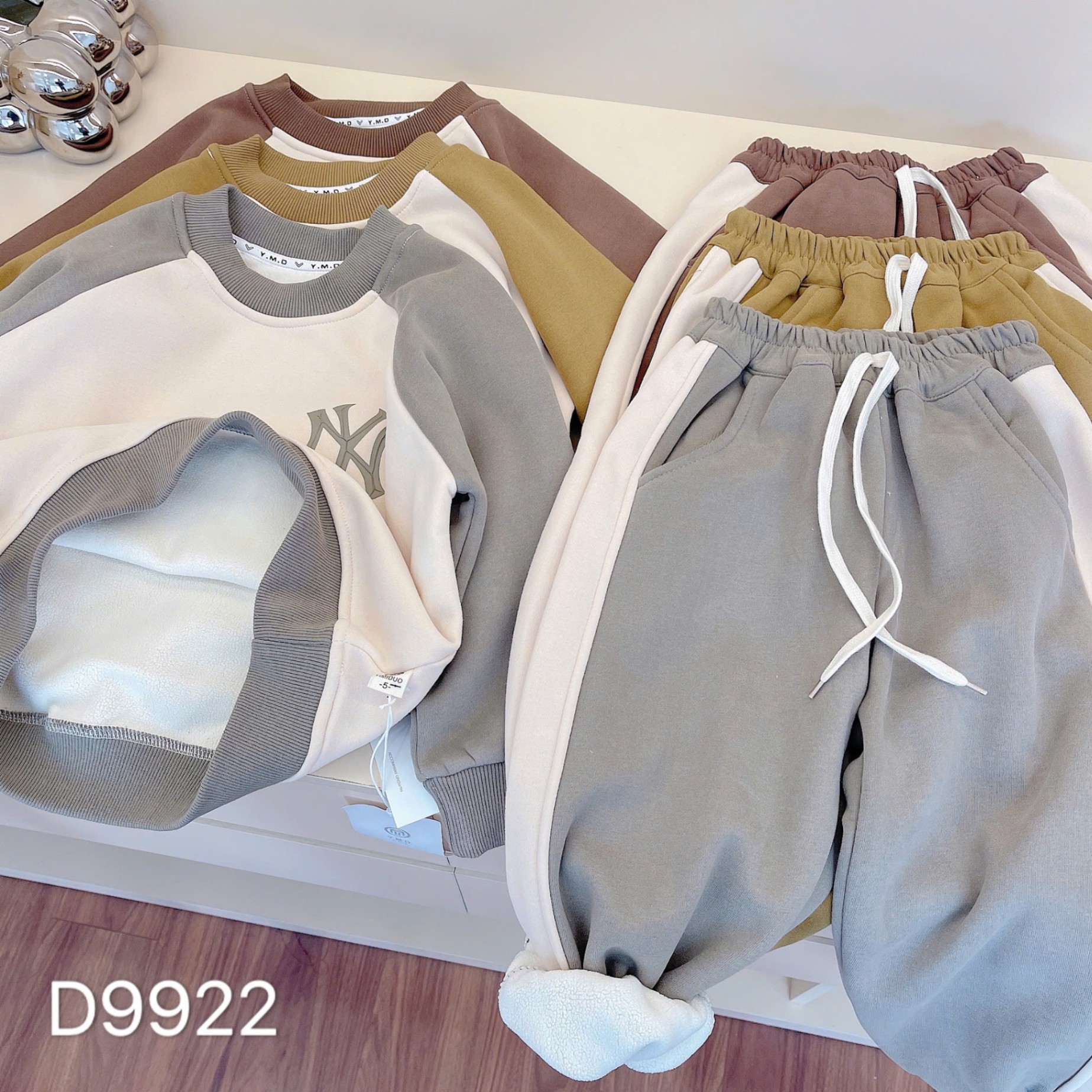 9922-BỘ NỈ NY ĐẠI LÓT LÔNG BO GẤU