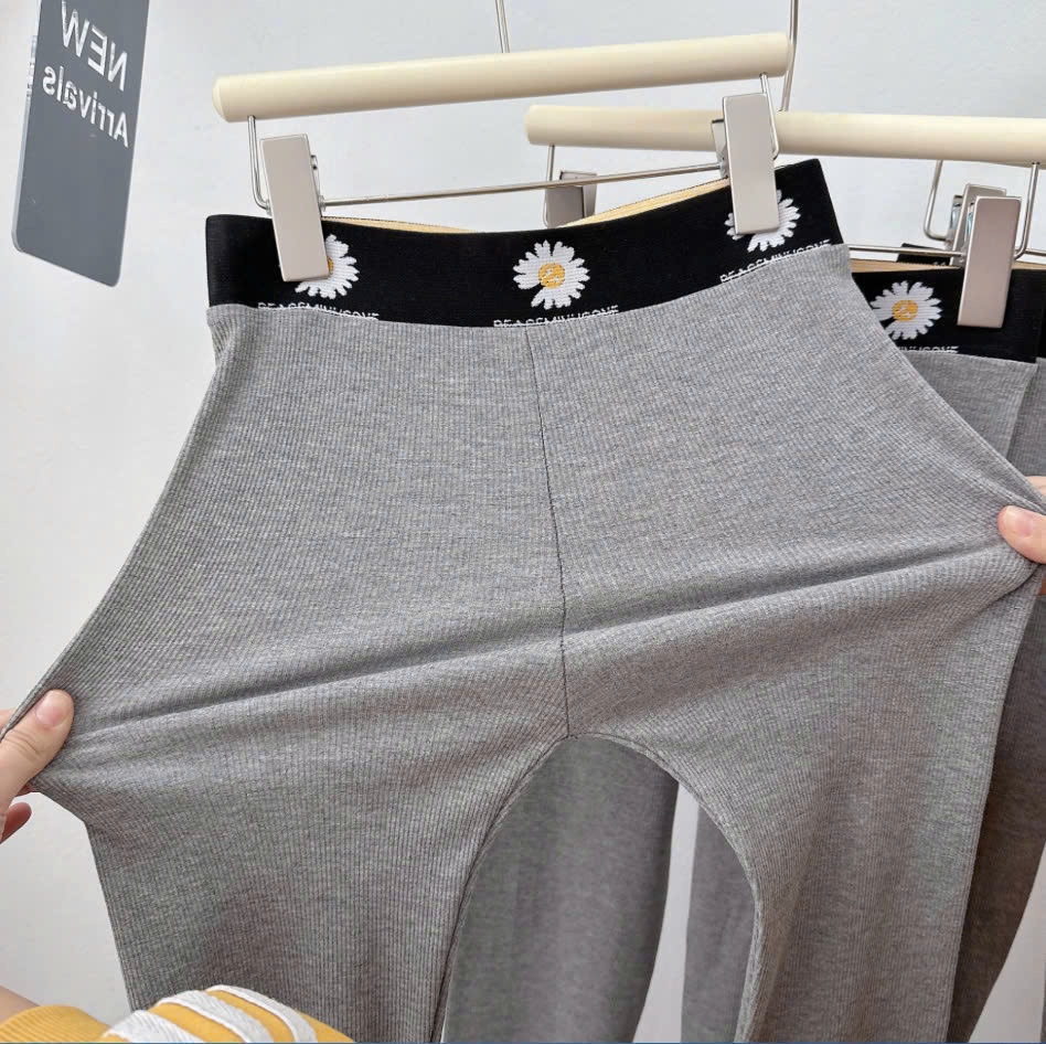 THANH LÝ QUẦN LEGGING TĂM HOA CÚC