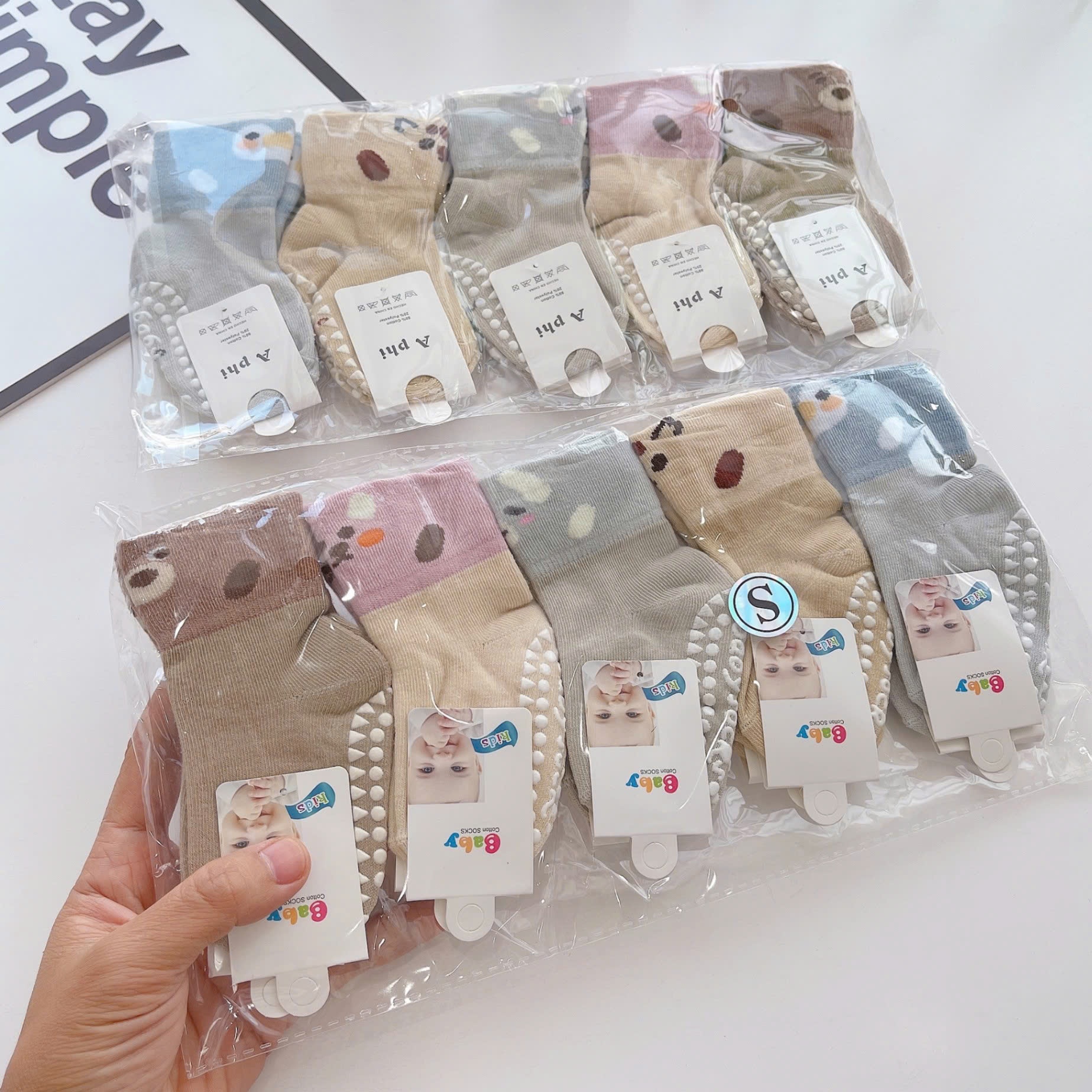 VỈ 10 ĐÔI TẤT CHỐNG TRƯỢT HTCC