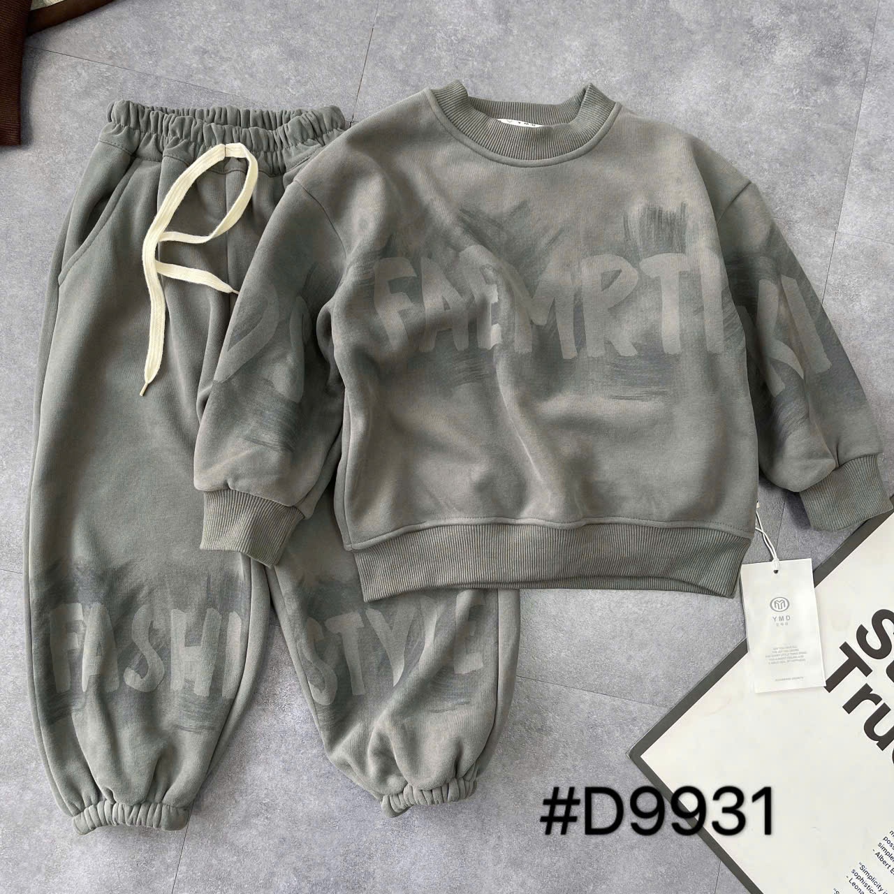 D9931-Bộ nỉ faemrti lót lông bo gấu
