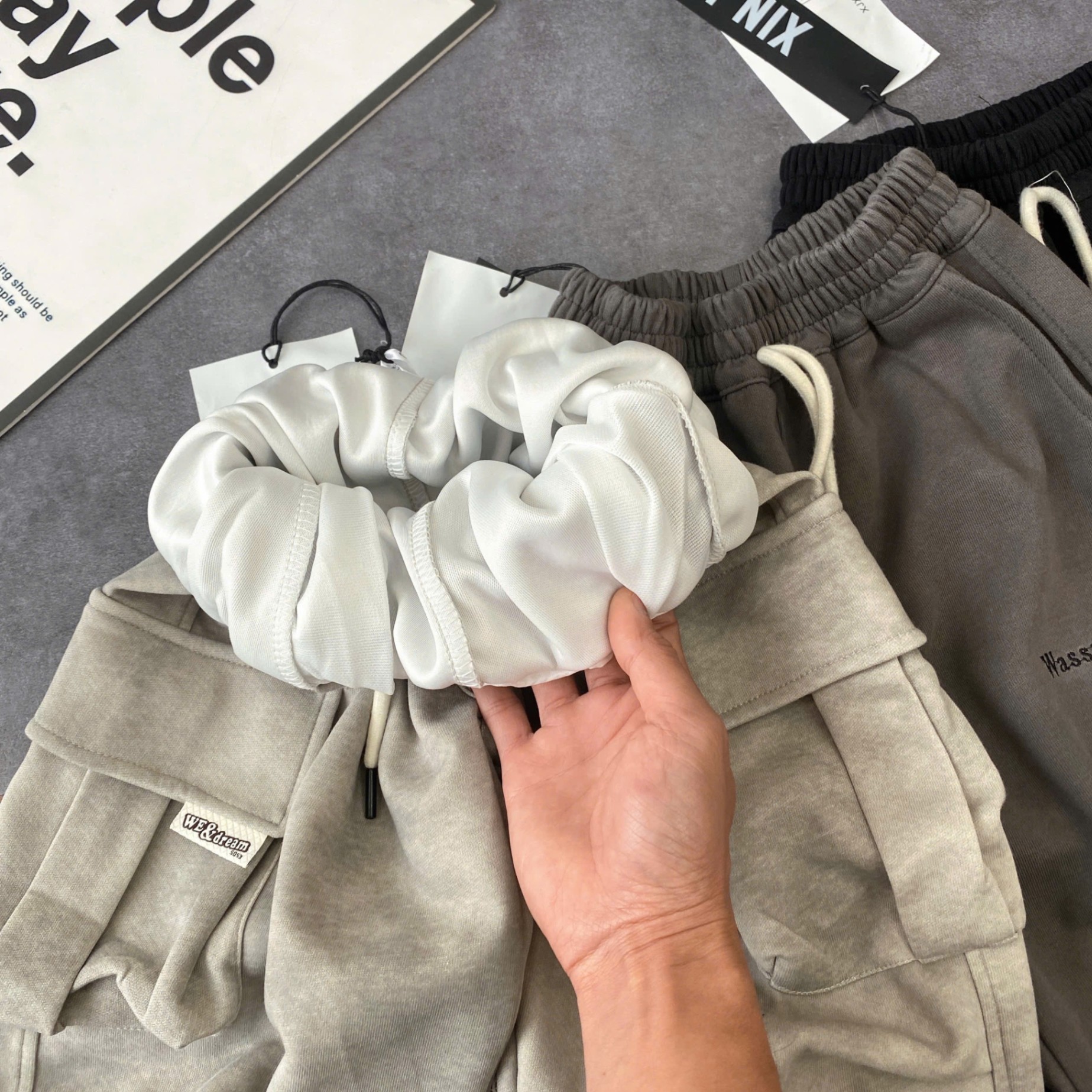 XJX661-Quần jogger loang túi hộp
