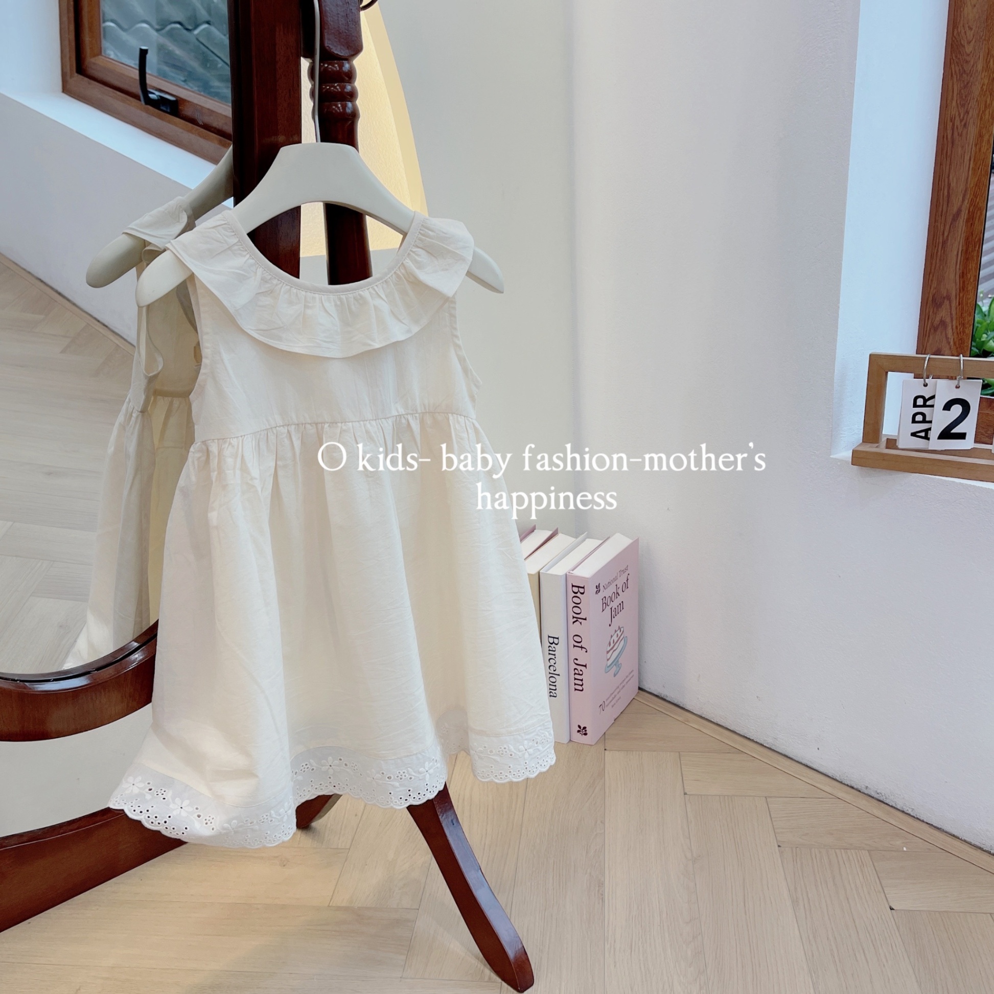 OV09 - VÁY THÔ HÀN XÁT NÁCH NƠ SAU