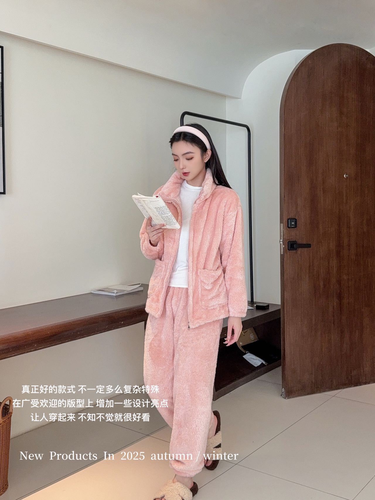 BN46-BỘ LÔNG NỮ TRƠN KÉO KHÓA